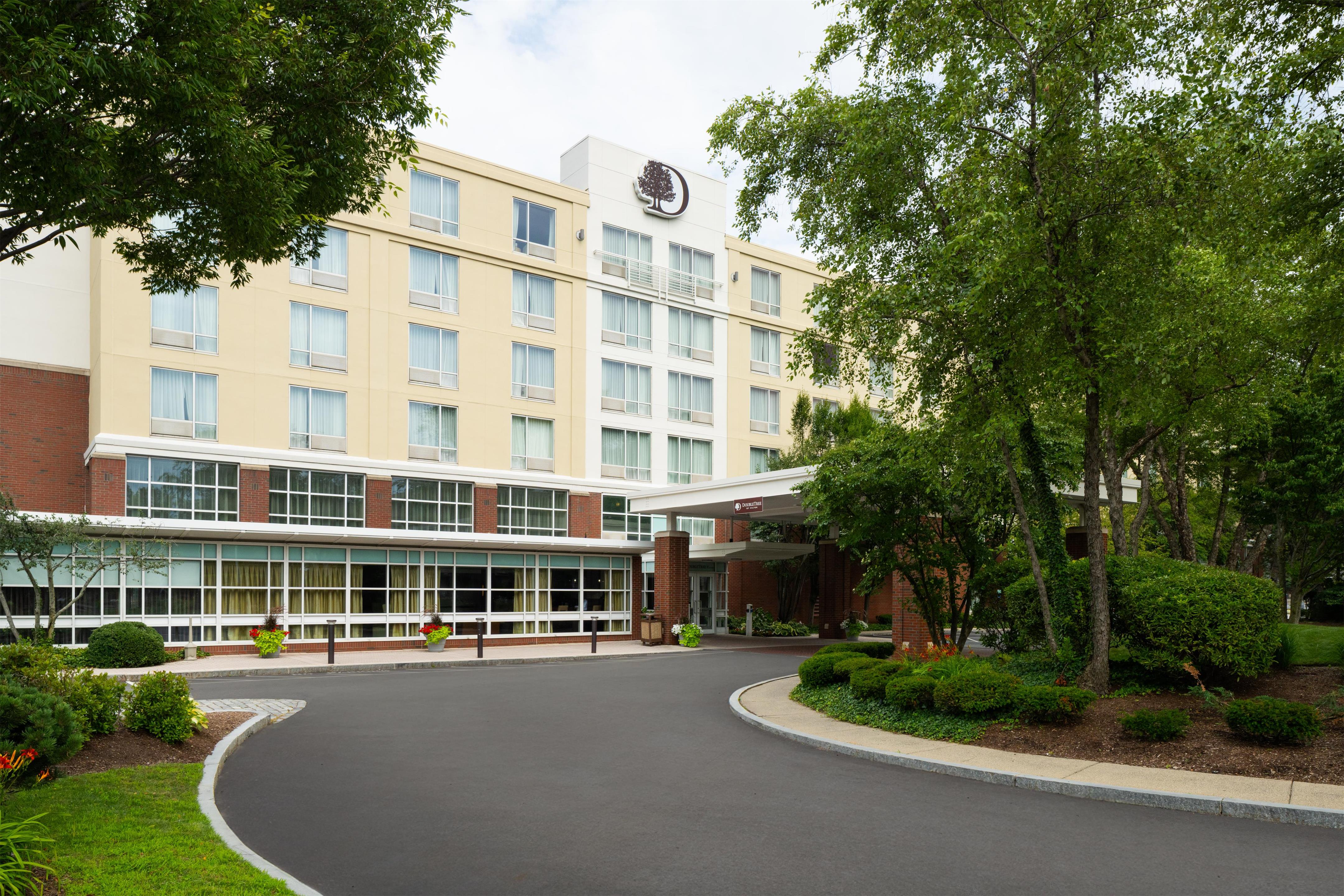 Exterior | DoubleTree by Hilton Hotel Boston Bayside