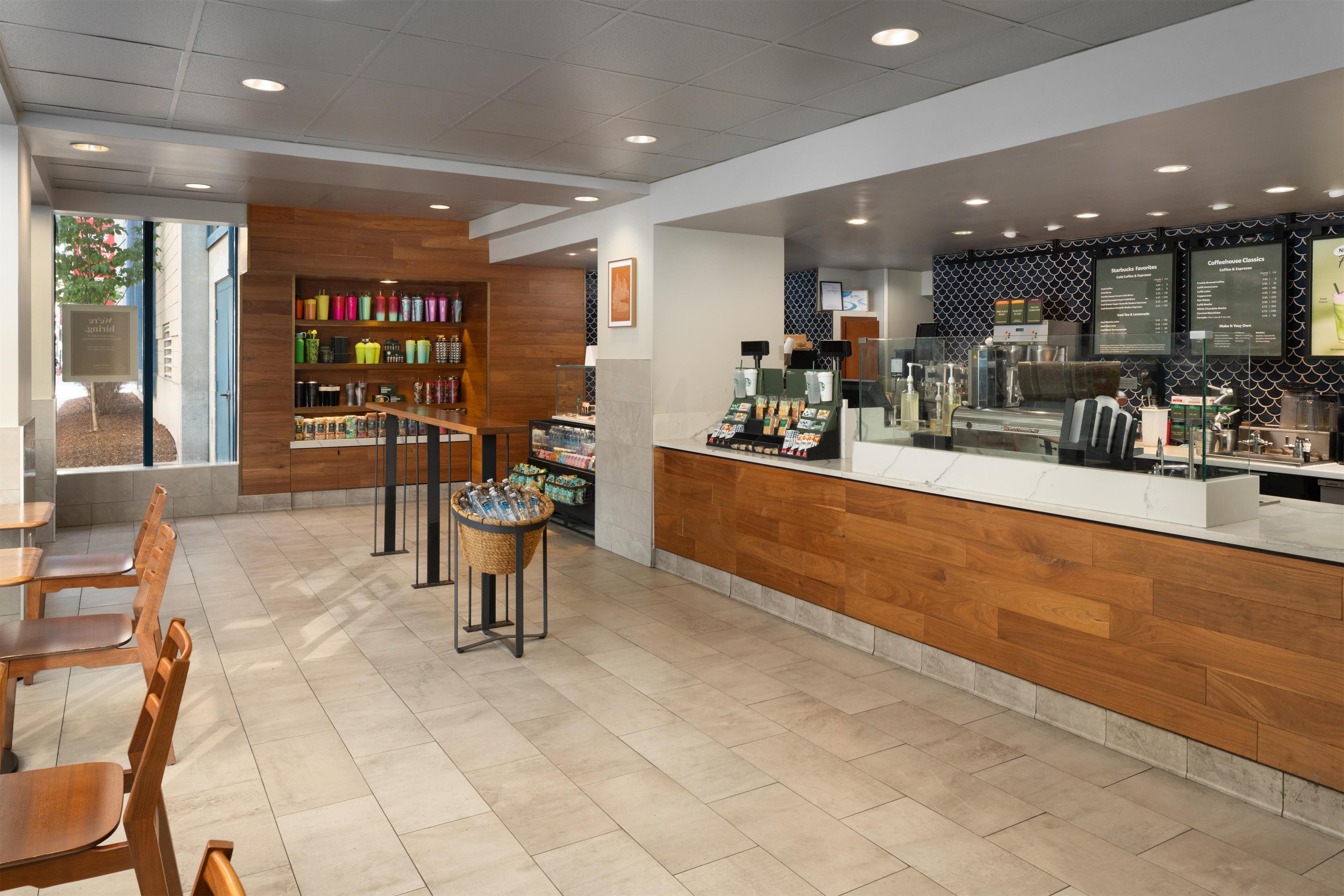 Restaurant | DoubleTree by Hilton Boston - Downtown