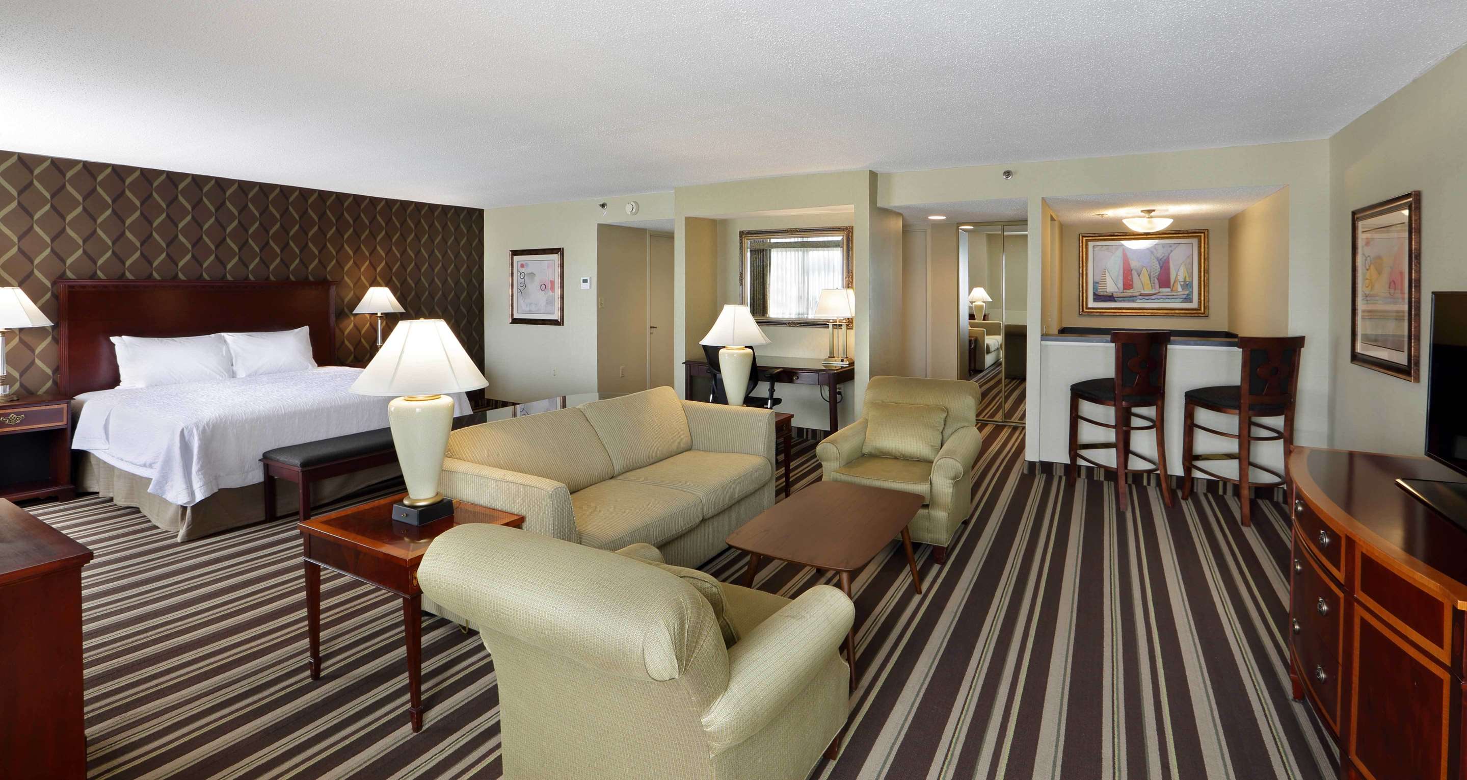 Guest room