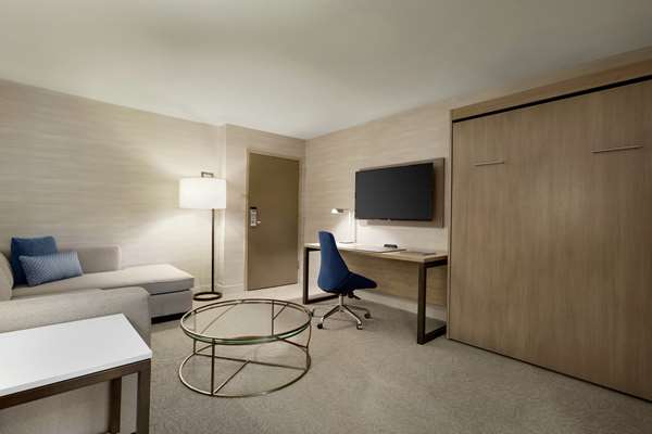  - DoubleTree Suites by Hilton Hotel Allston - I-90, Exit 131
