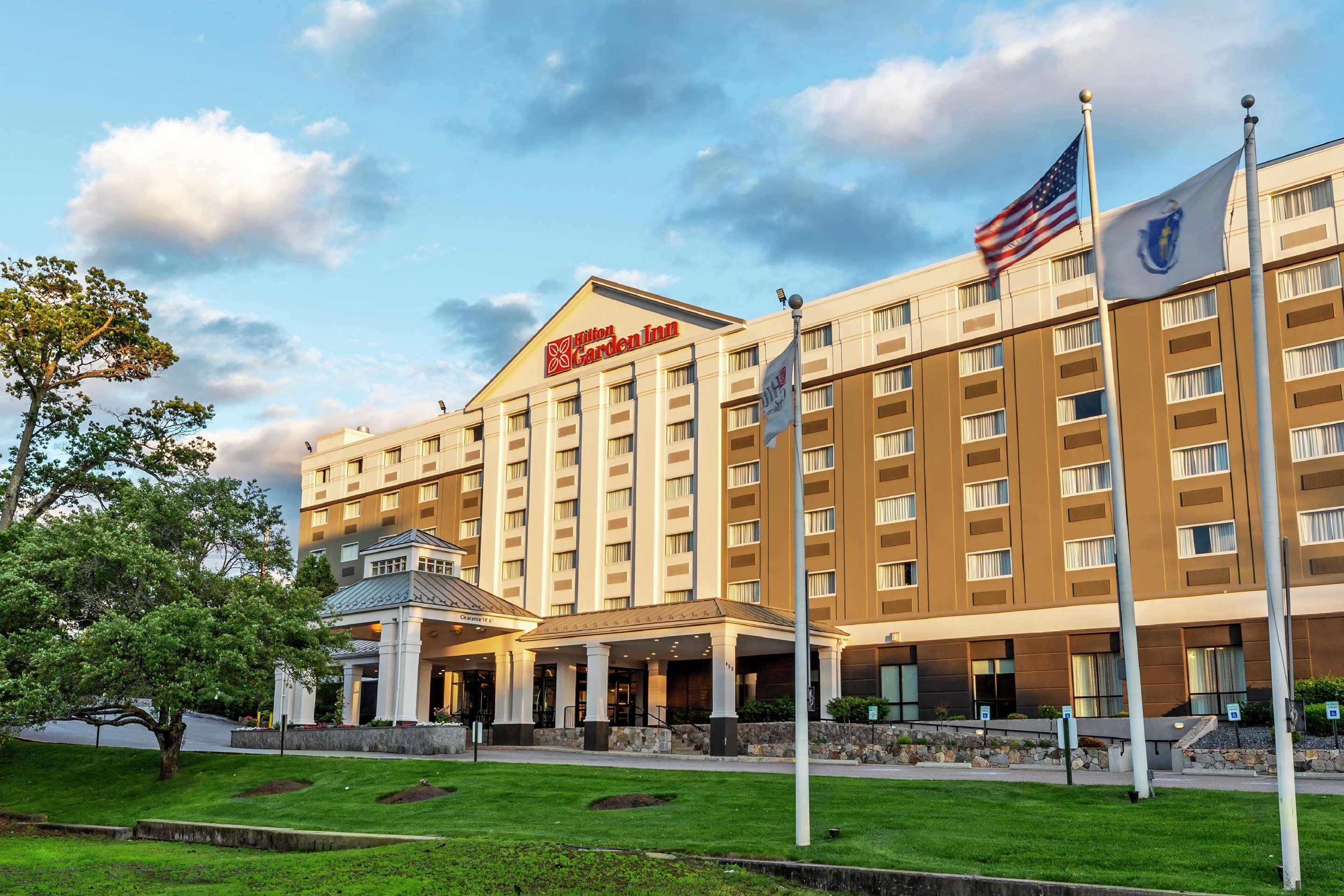 Exterior | Hilton Garden Inn Boston/Waltham
