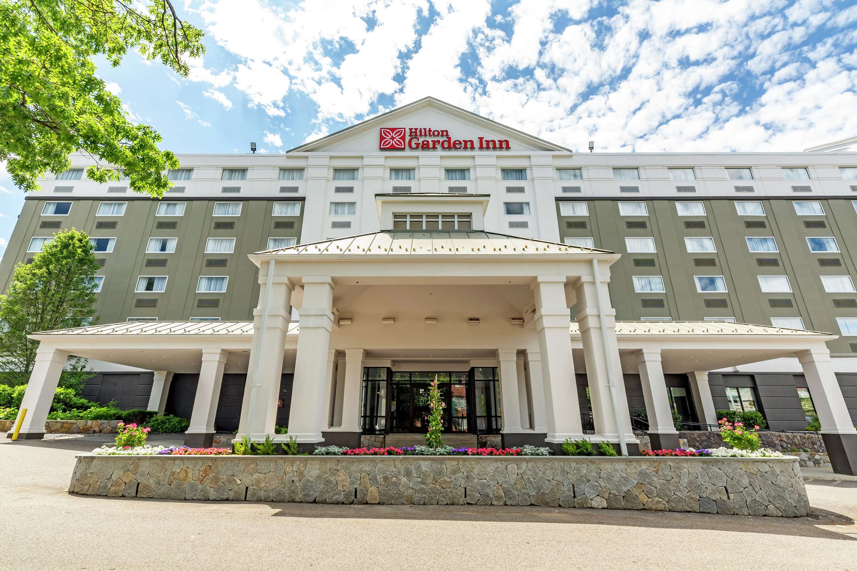 Exterior | Hilton Garden Inn Boston/Waltham