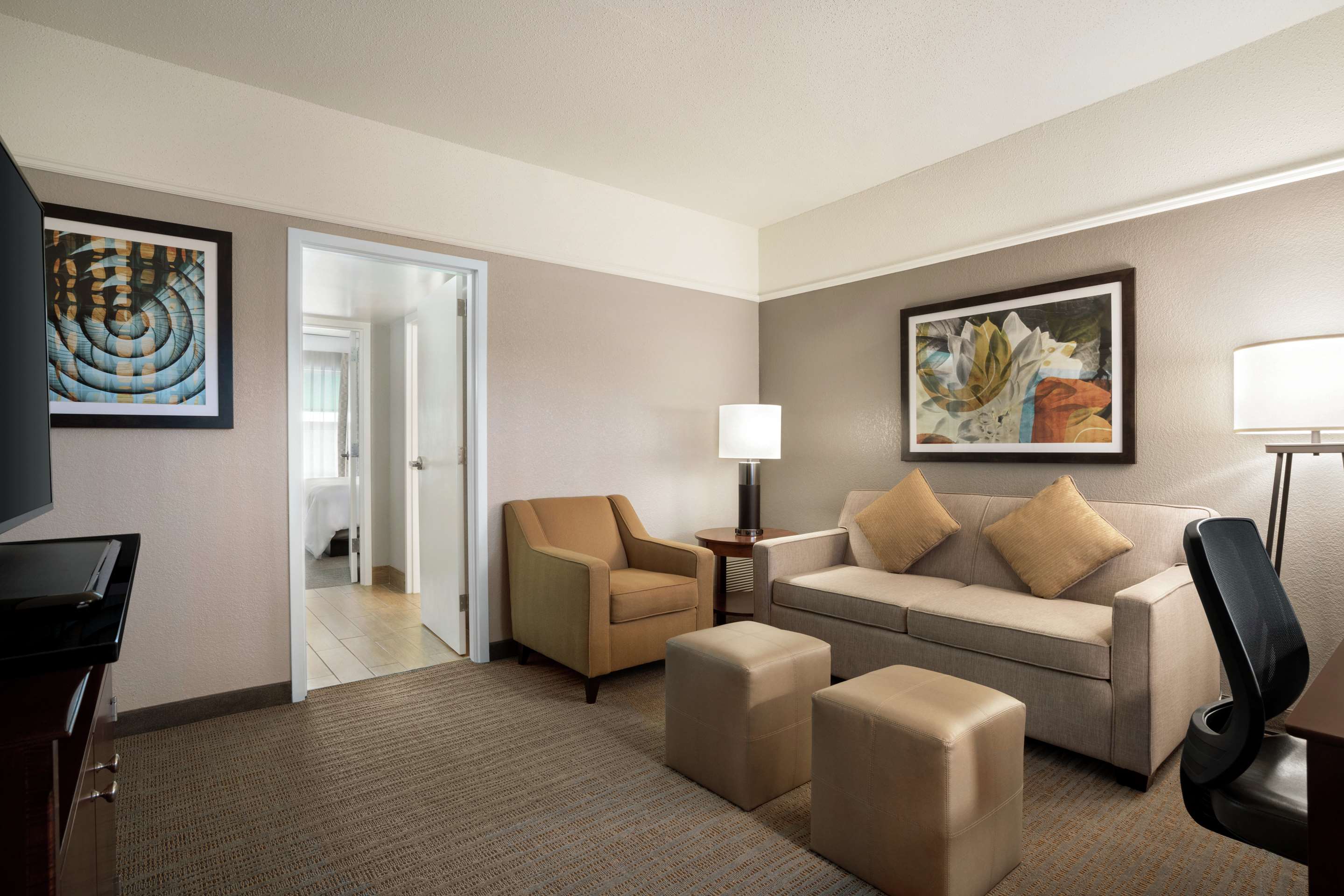 Guest room