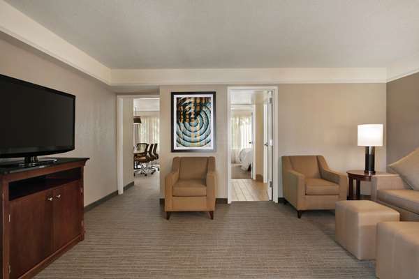  - Embassy Suites Golden Isles Brunswick