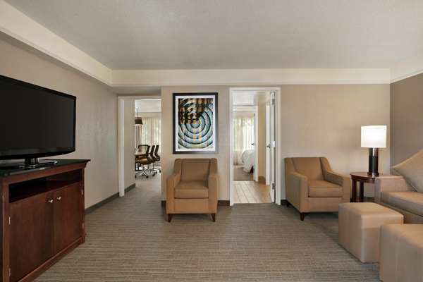  - Embassy Suites Golden Isles Brunswick