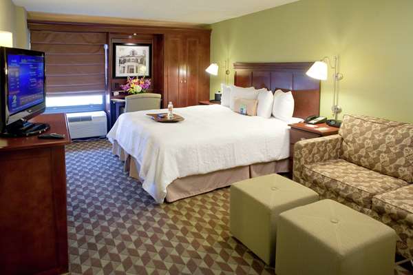  - Hampton Inn Baton Rouge - I-10, Exit 158