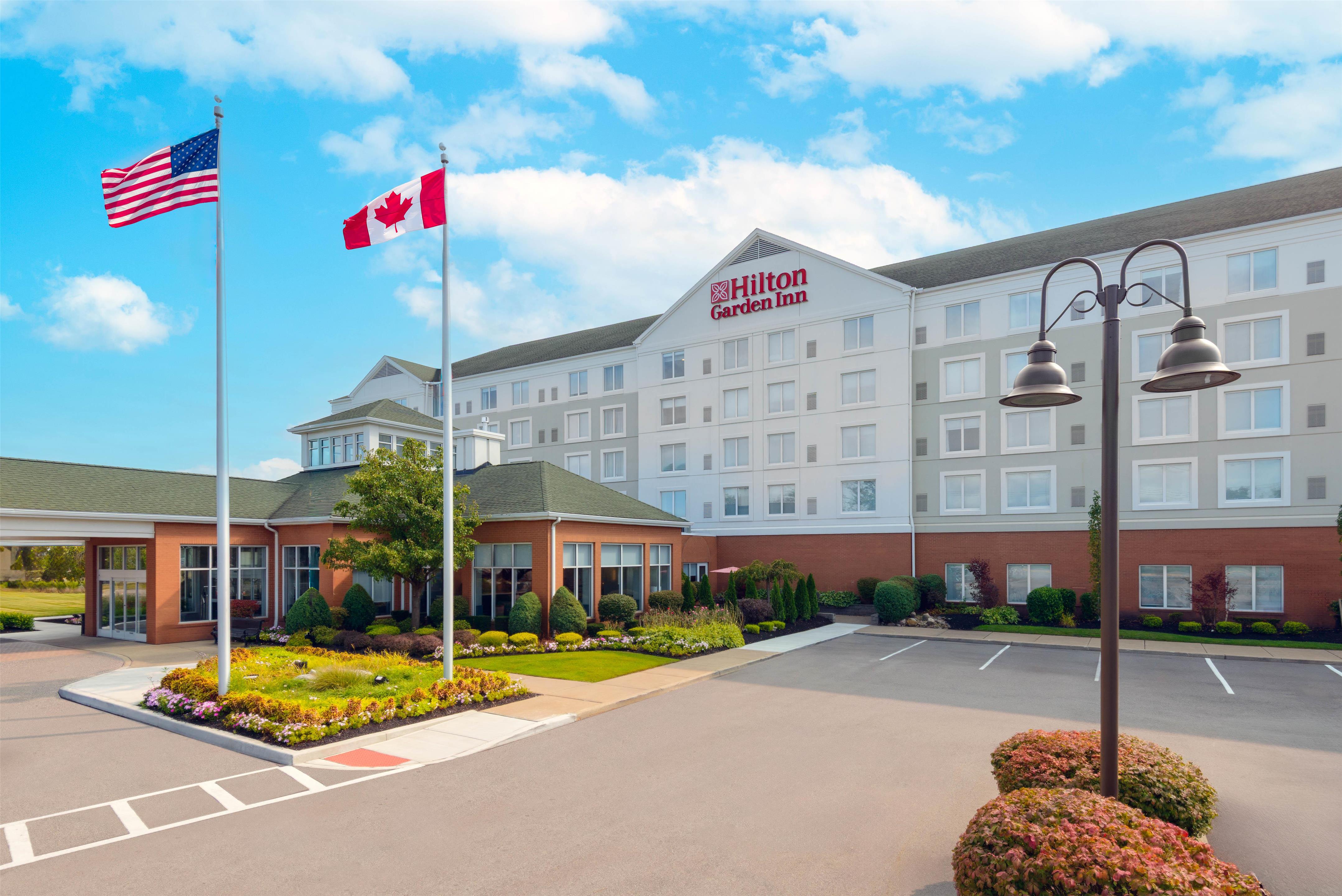 Exterior | Hilton Garden Inn Buffalo Airport