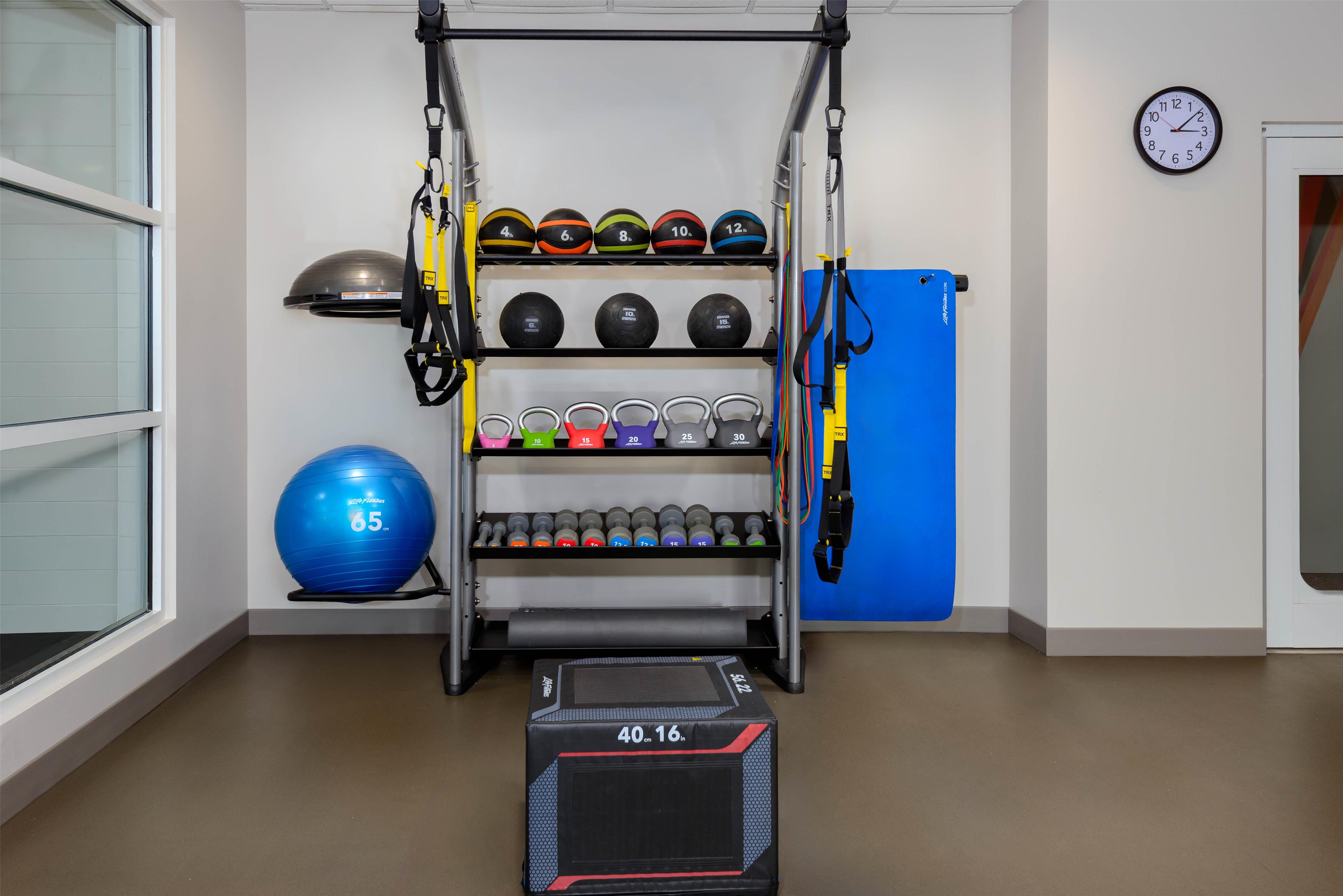 Health club fitness center gym | Hilton Garden Inn Buffalo Airport