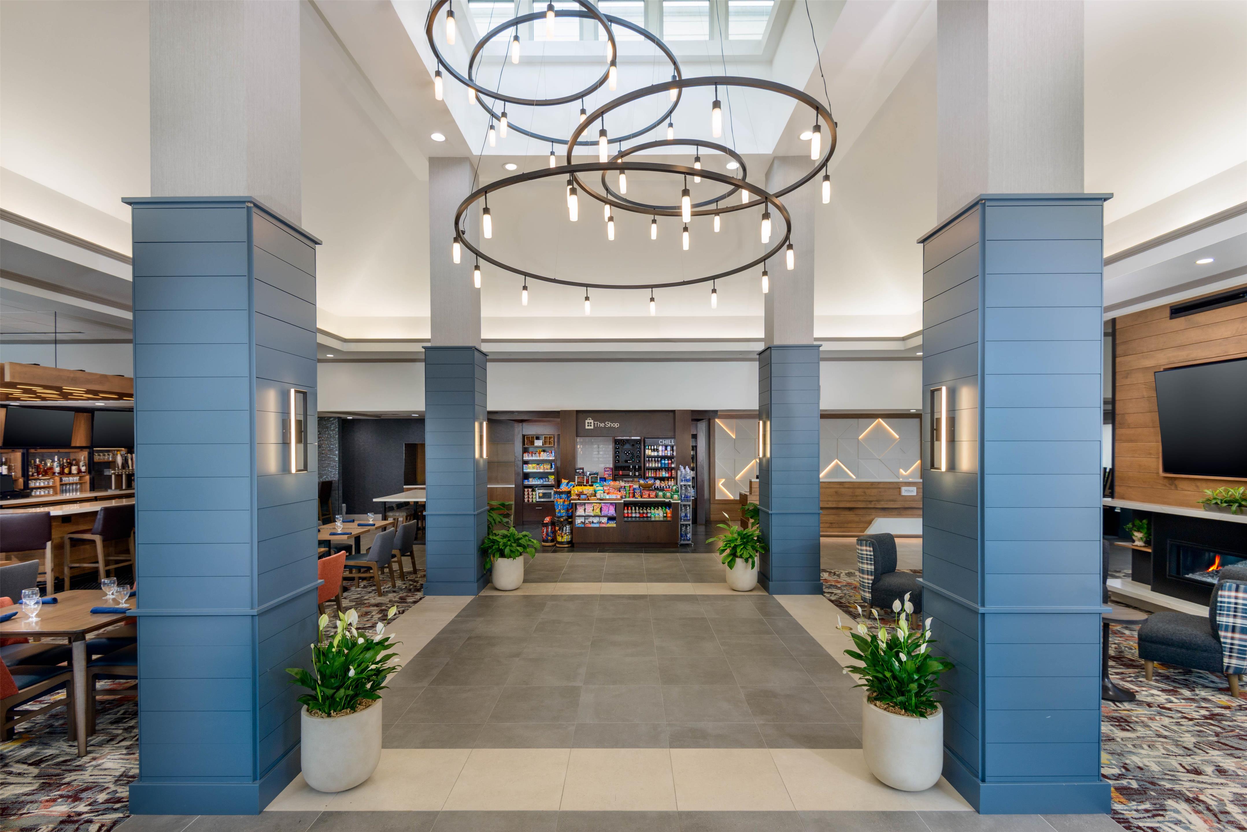 Lobby | Hilton Garden Inn Buffalo Airport
