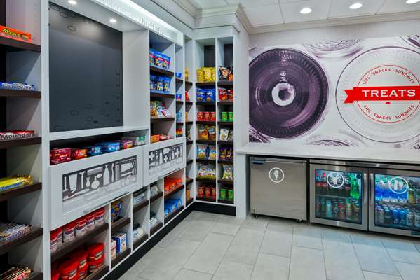 Restaurant - Hampton Inn & Suites Downtown Buffalo