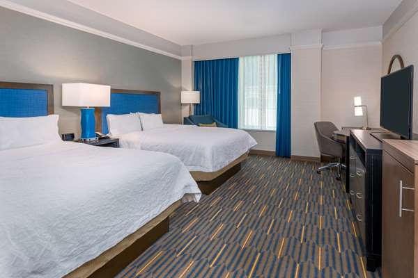  - Hampton Inn & Suites Downtown Buffalo