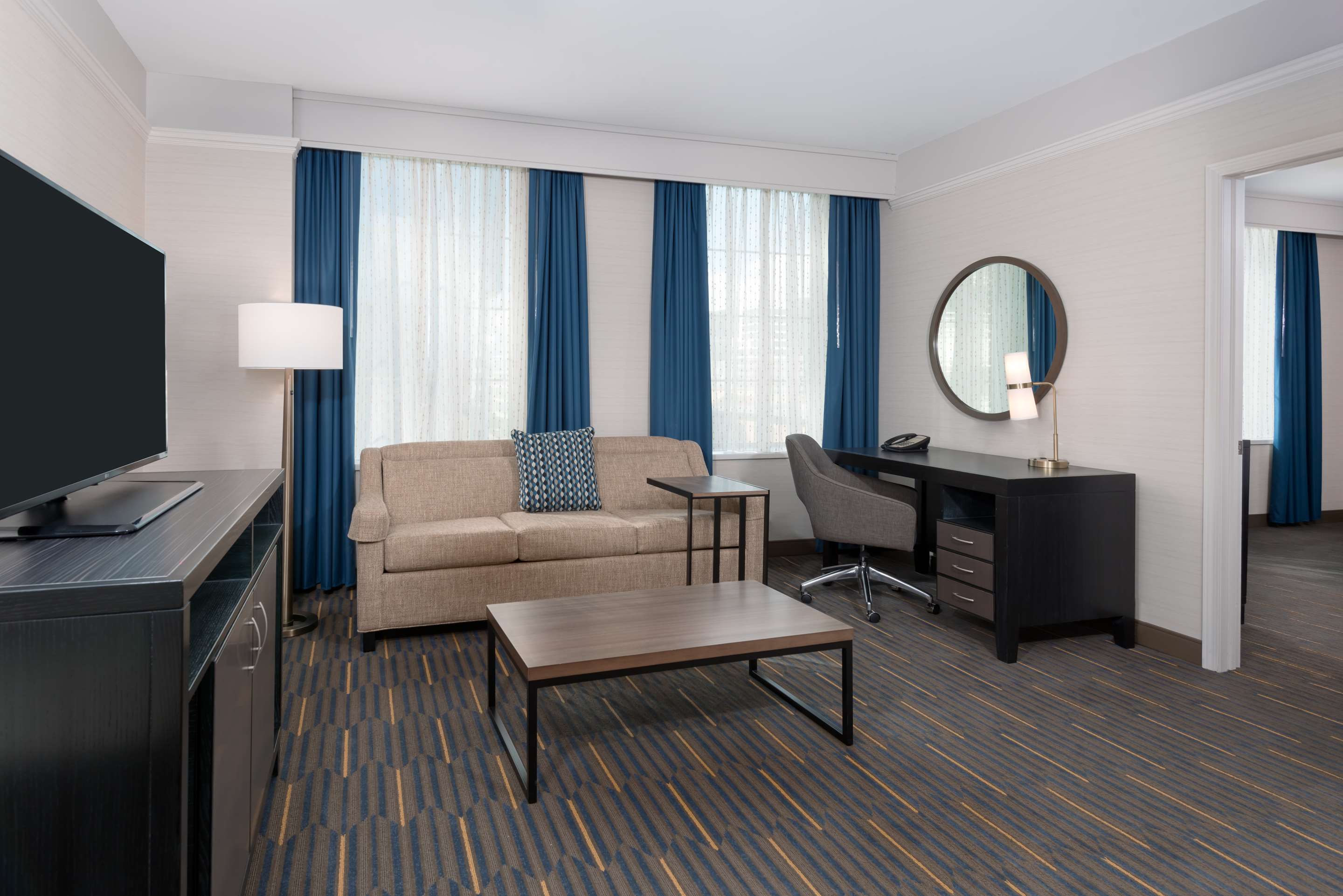 Guest room