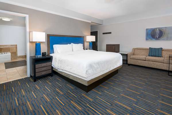  - Hampton Inn & Suites Downtown Buffalo
