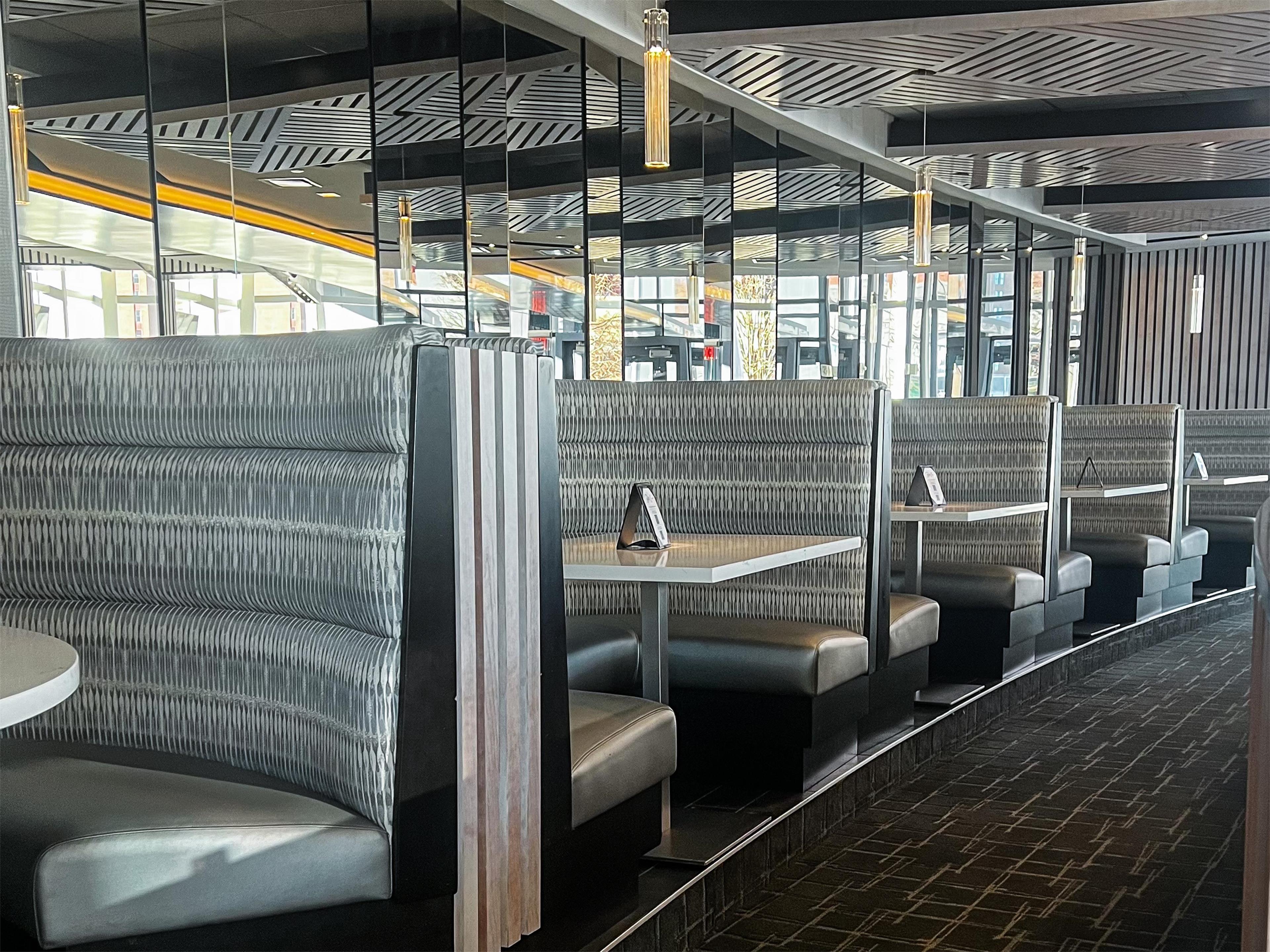 Restaurant | Embassy Suites Buffalo