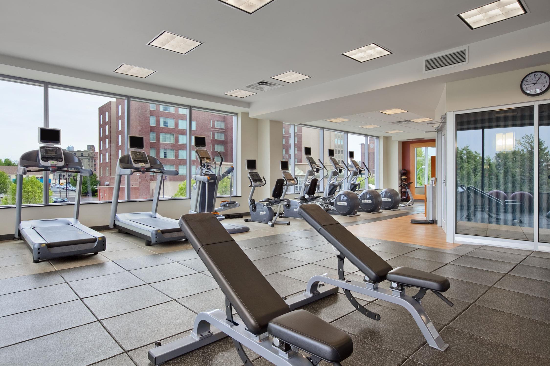 Health club fitness center gym | Embassy Suites Buffalo