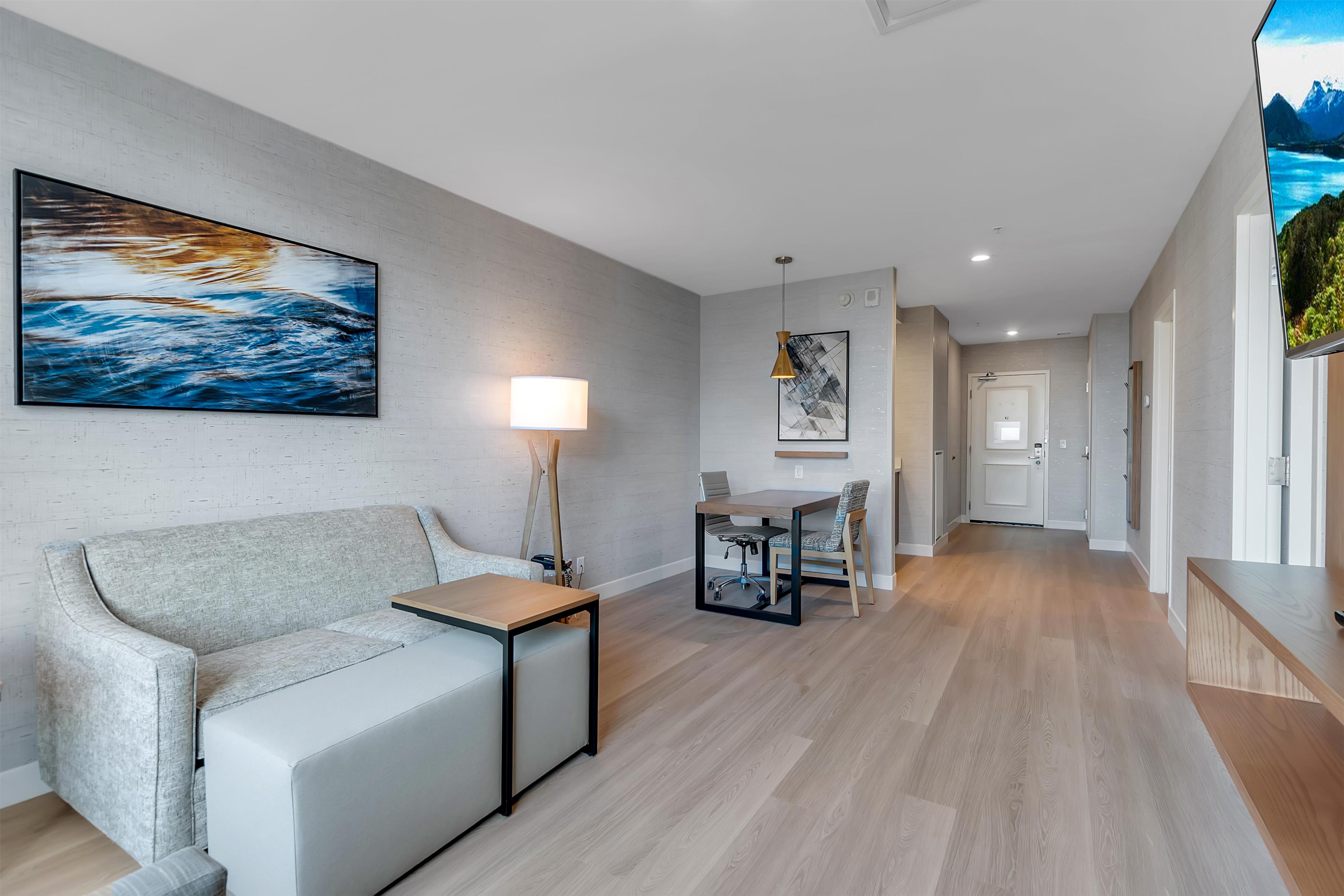 Guest room