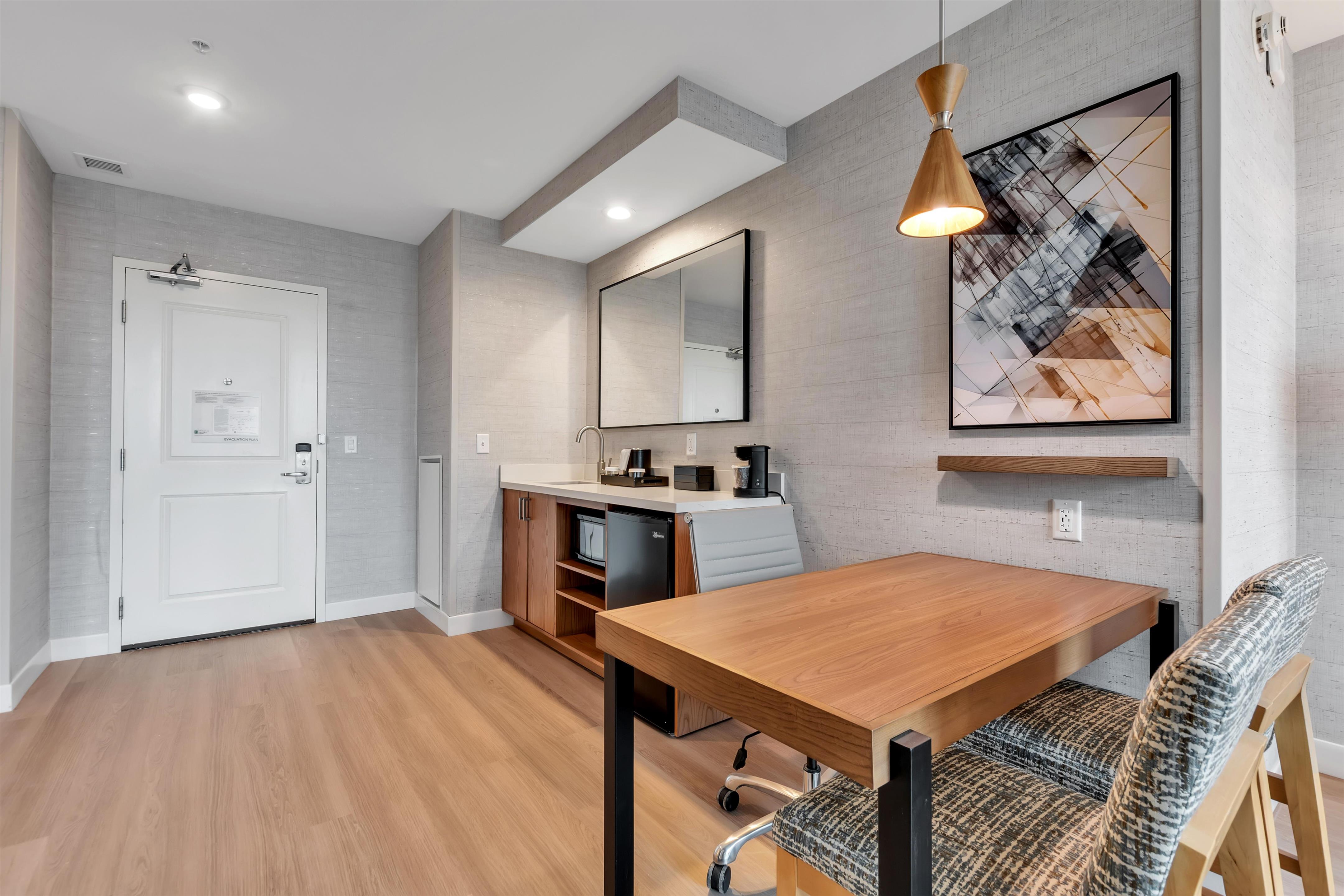 Guest room