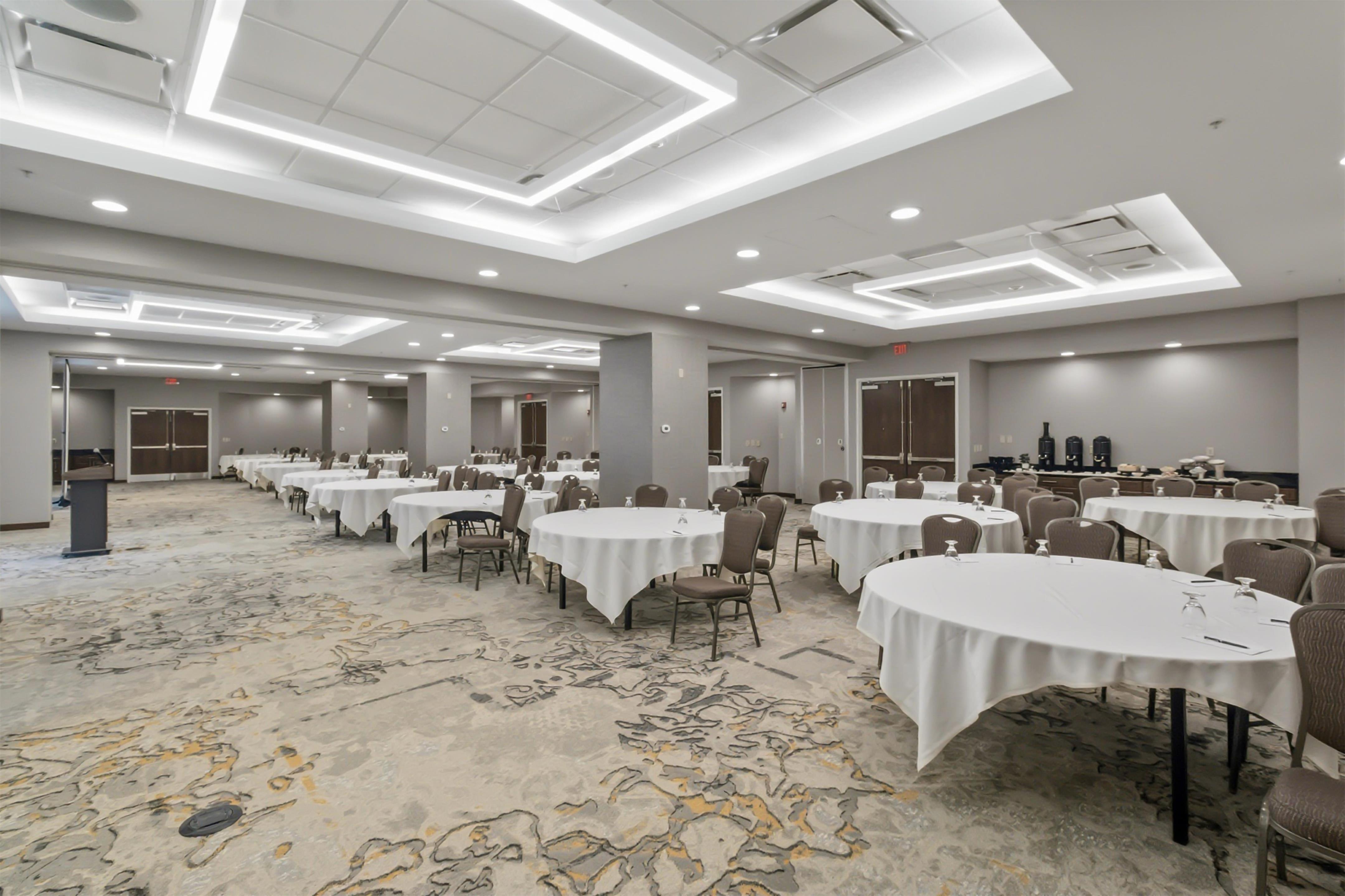 Meeting Room | Embassy Suites Buffalo
