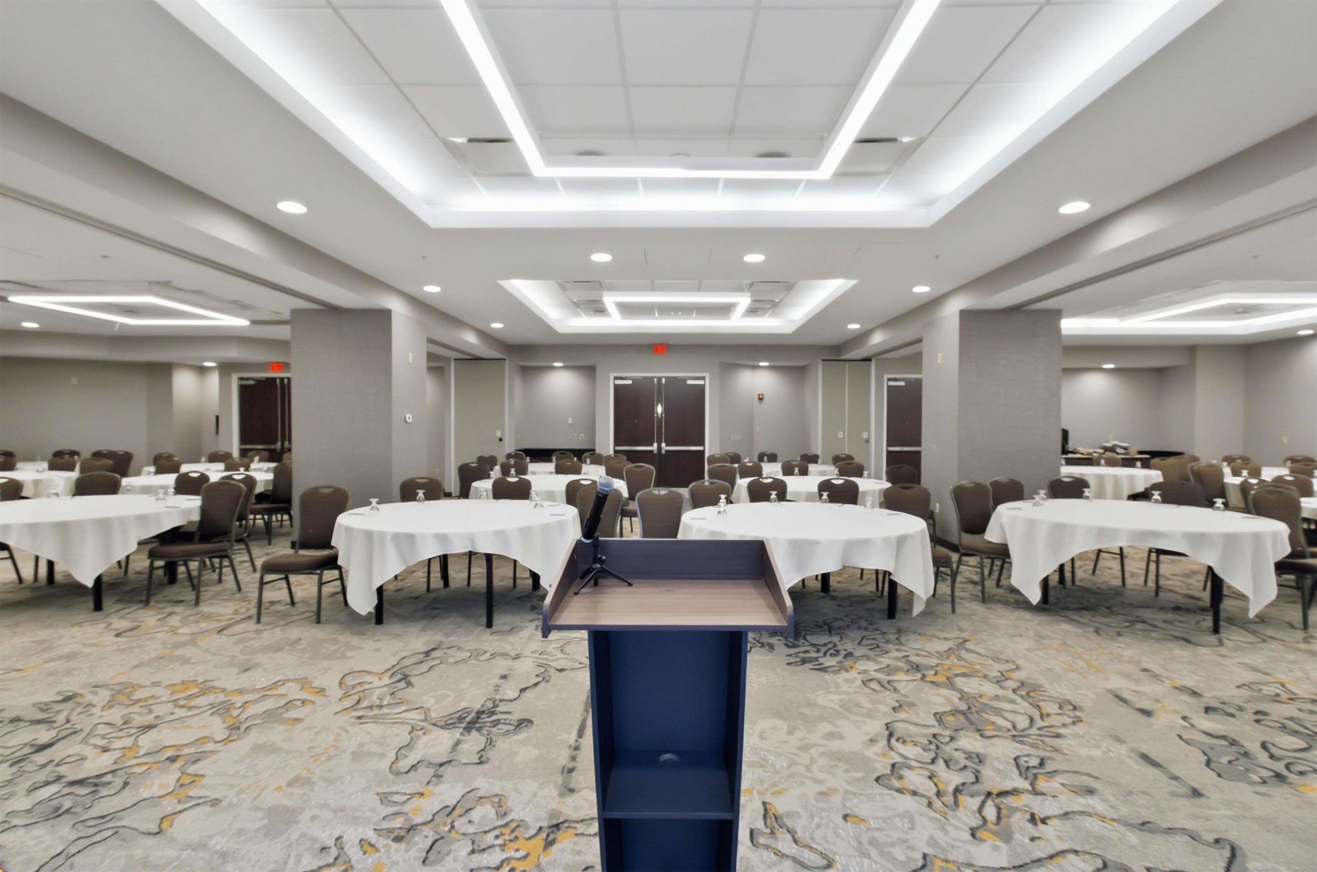 Meeting Room | Embassy Suites Buffalo
