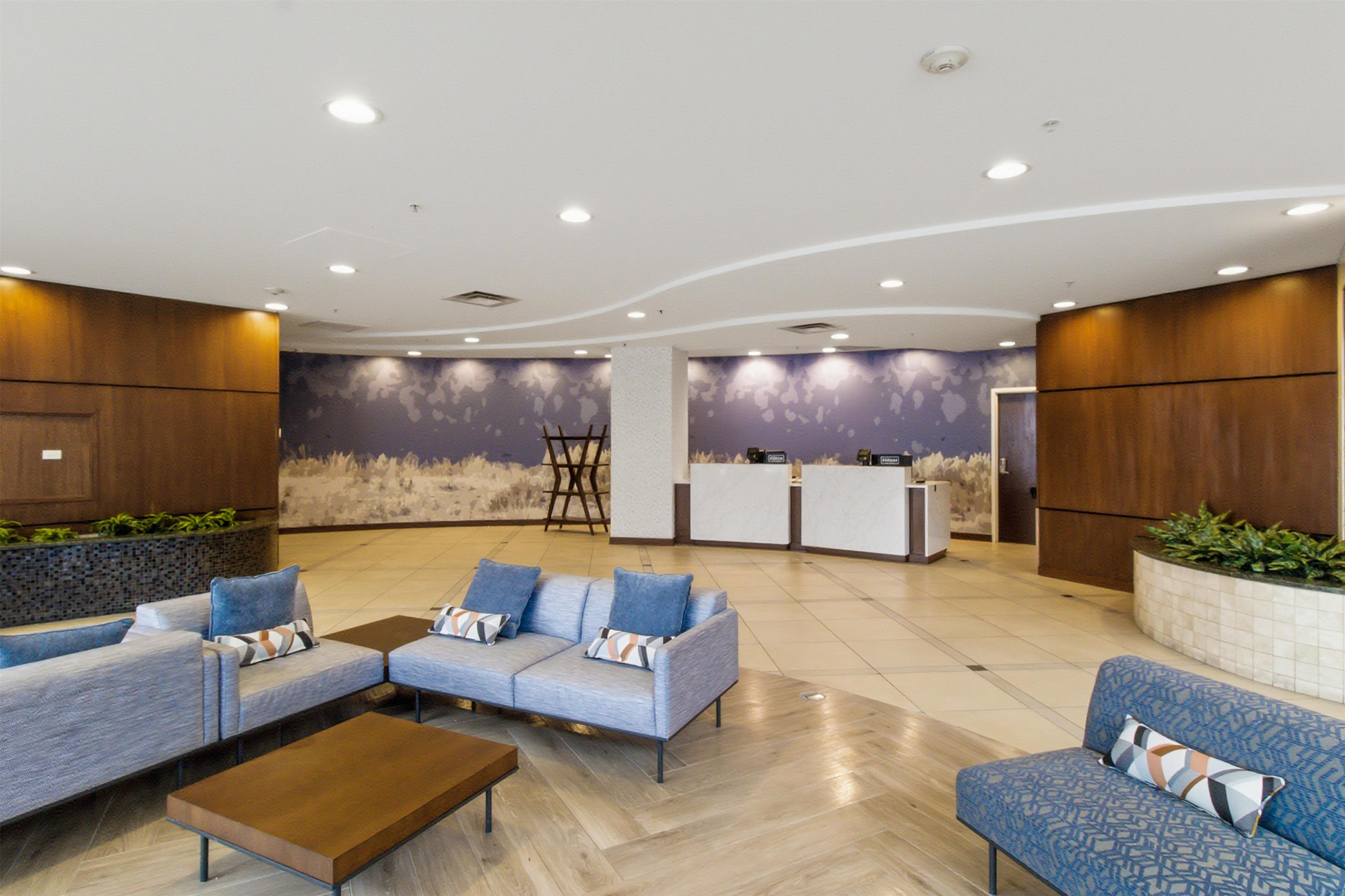 Lobby | Embassy Suites Buffalo