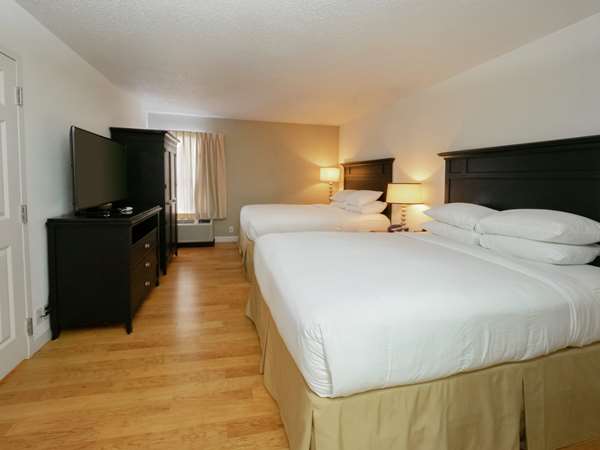  - DoubleTree by Hilton Hotel Amherst