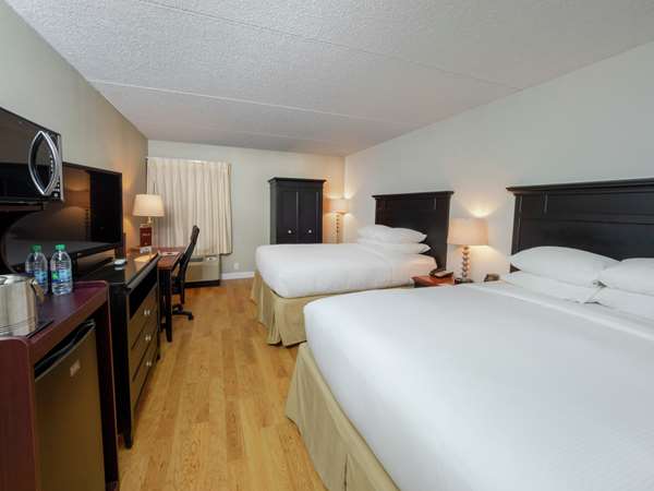  - DoubleTree by Hilton Hotel Amherst