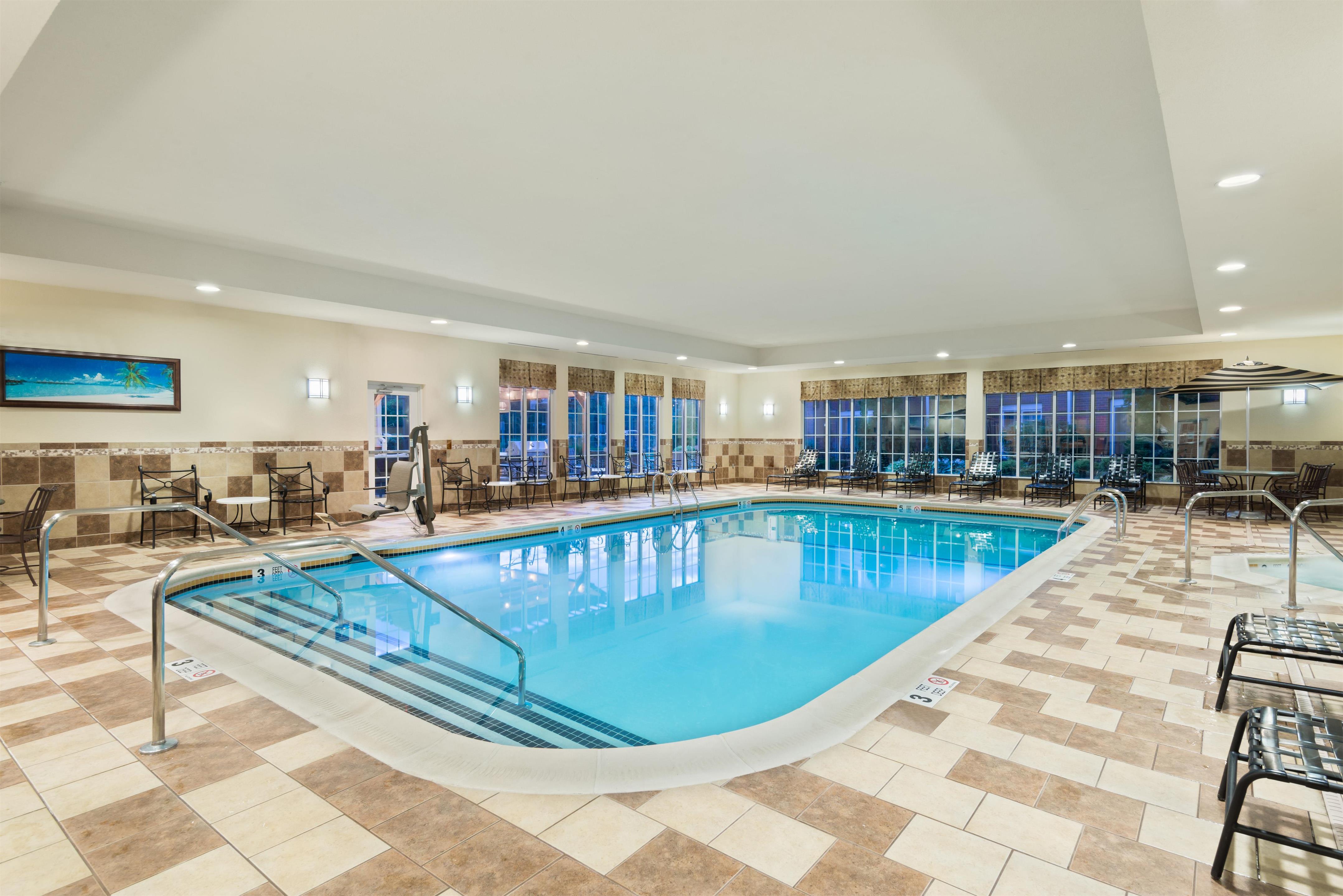 Pool | Homewood Suites by Hilton Buffalo/Amherst