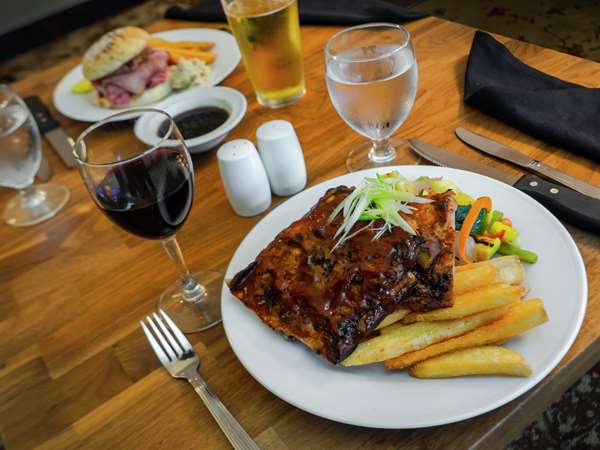 Restaurant - Hilton Garden Inn Downtown Buffalo