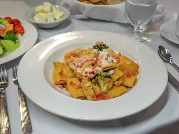 Restaurant - Hilton Garden Inn Downtown Buffalo