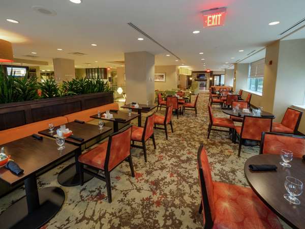 Restaurant - Hilton Garden Inn Downtown Buffalo
