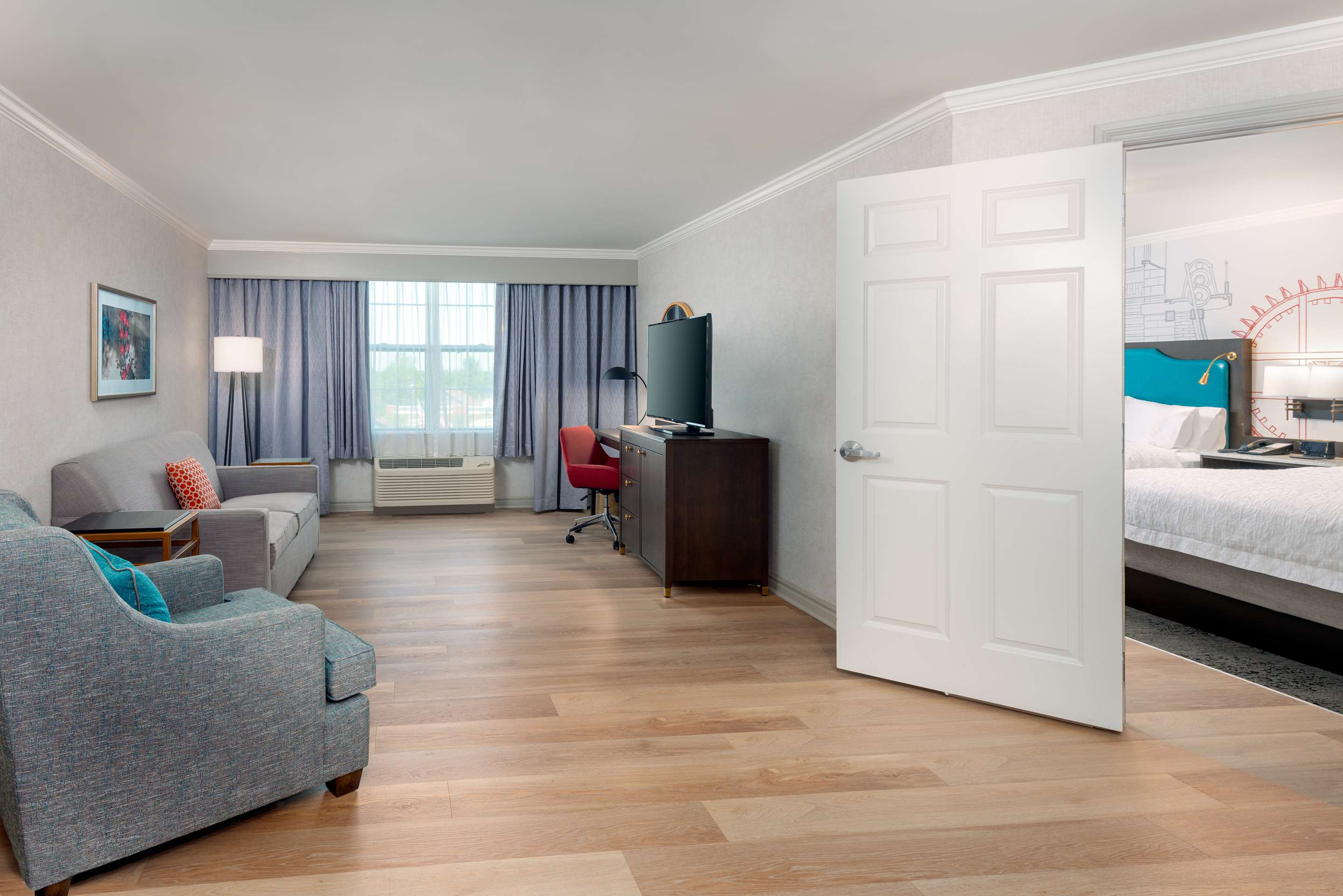 Guest room