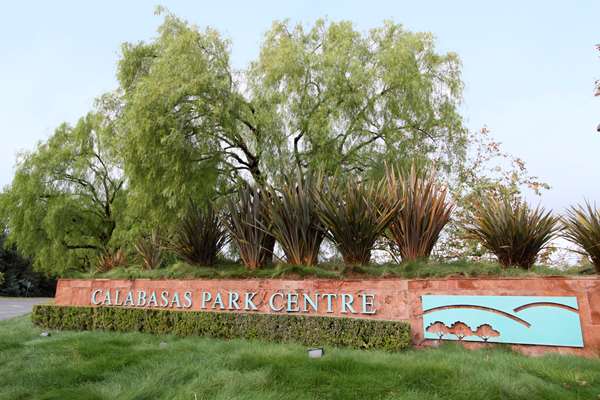 Exterior view - Hilton Garden Inn Calabasas
