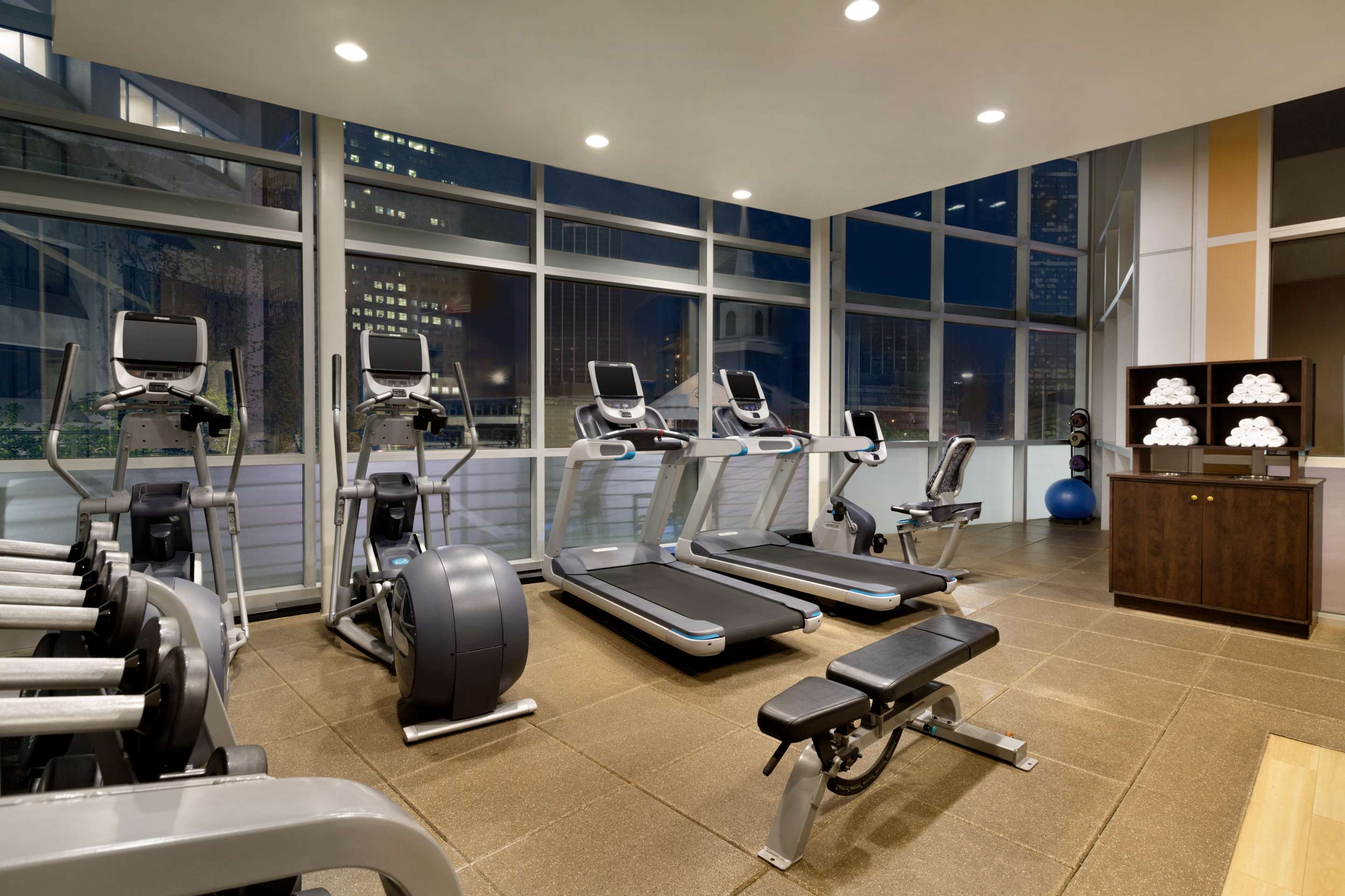Health club fitness center gym | Embassy Suites by Hilton Los Angeles Glendale