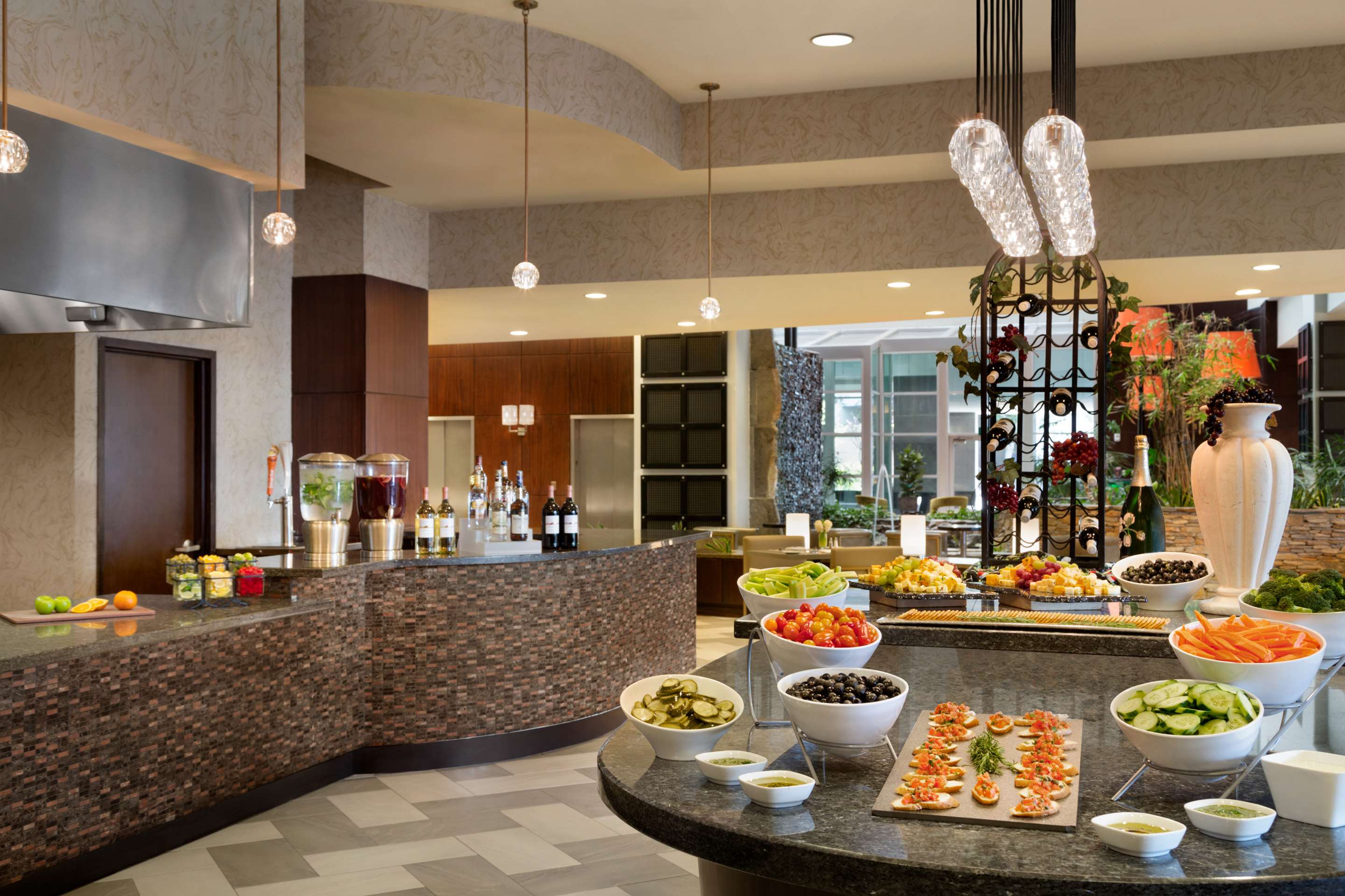 Meeting Room | Embassy Suites by Hilton Los Angeles Glendale