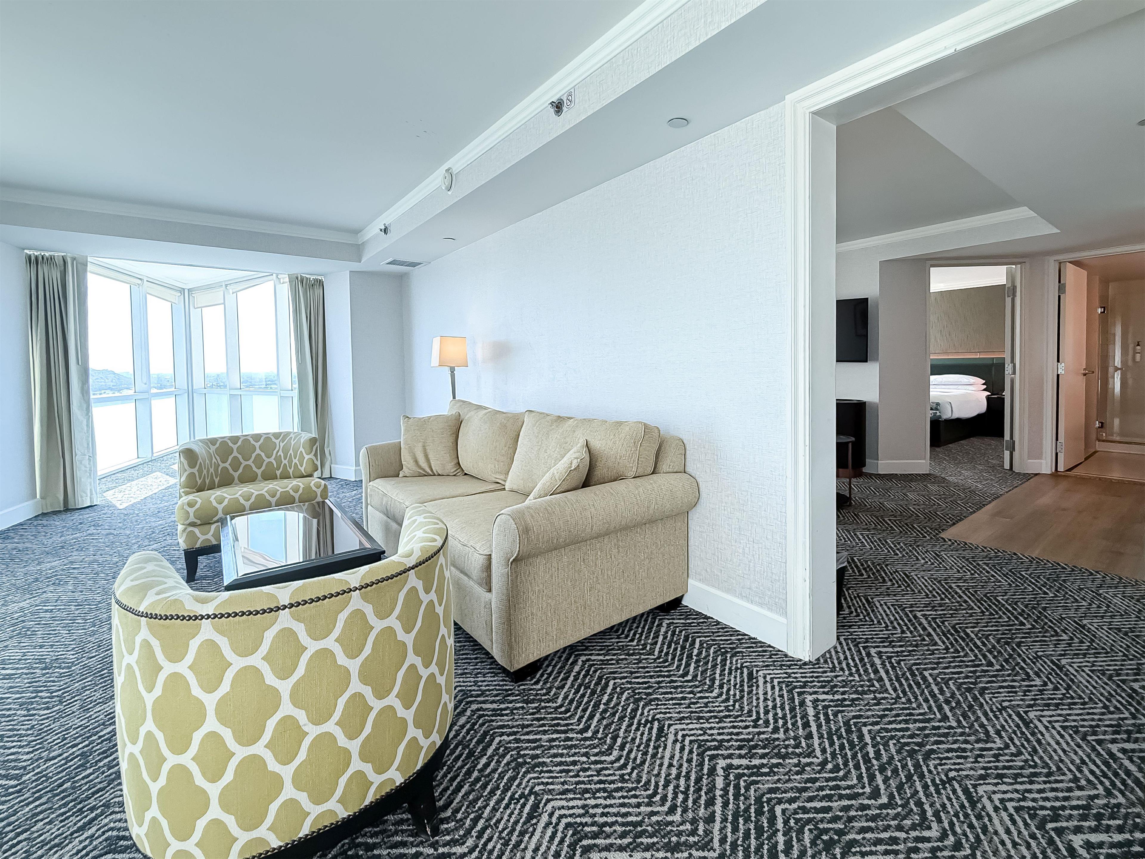 Guest room