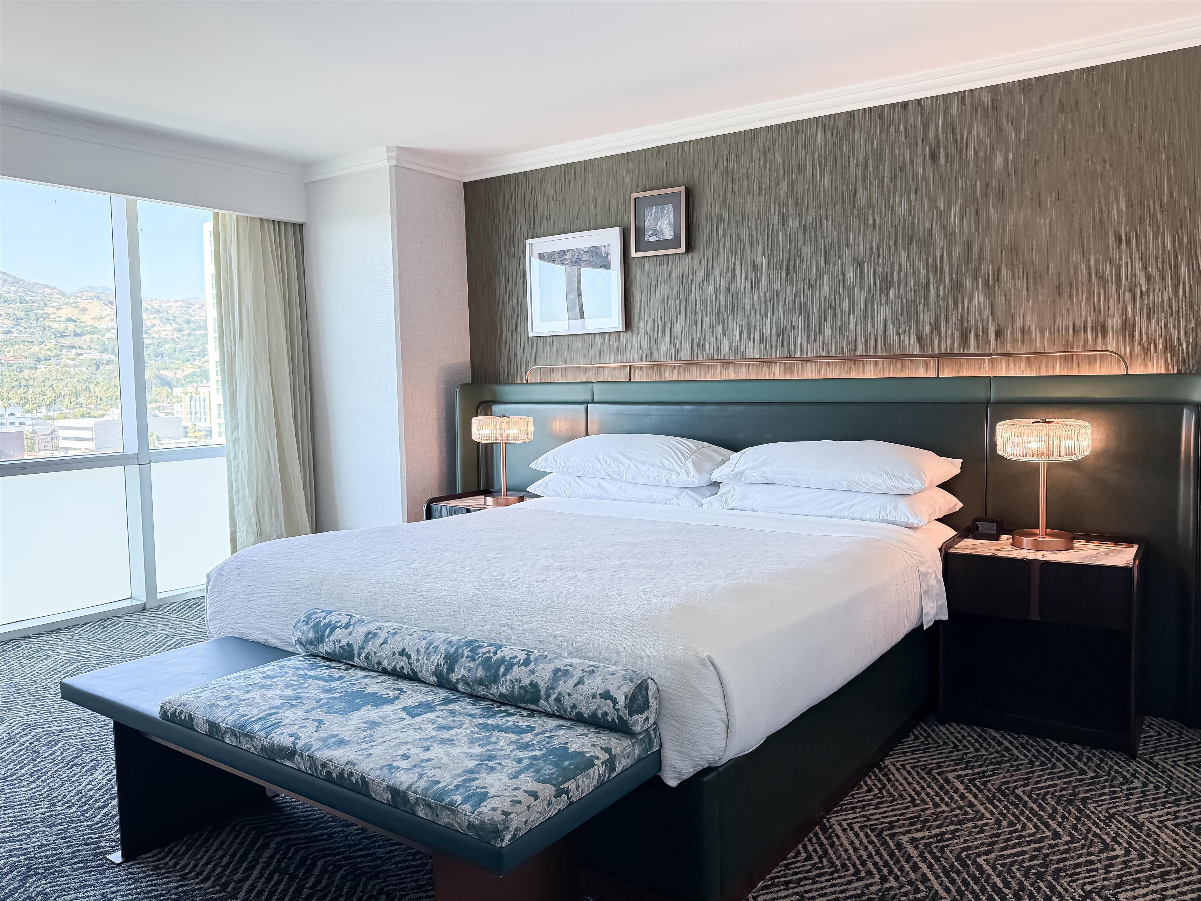 Guest room