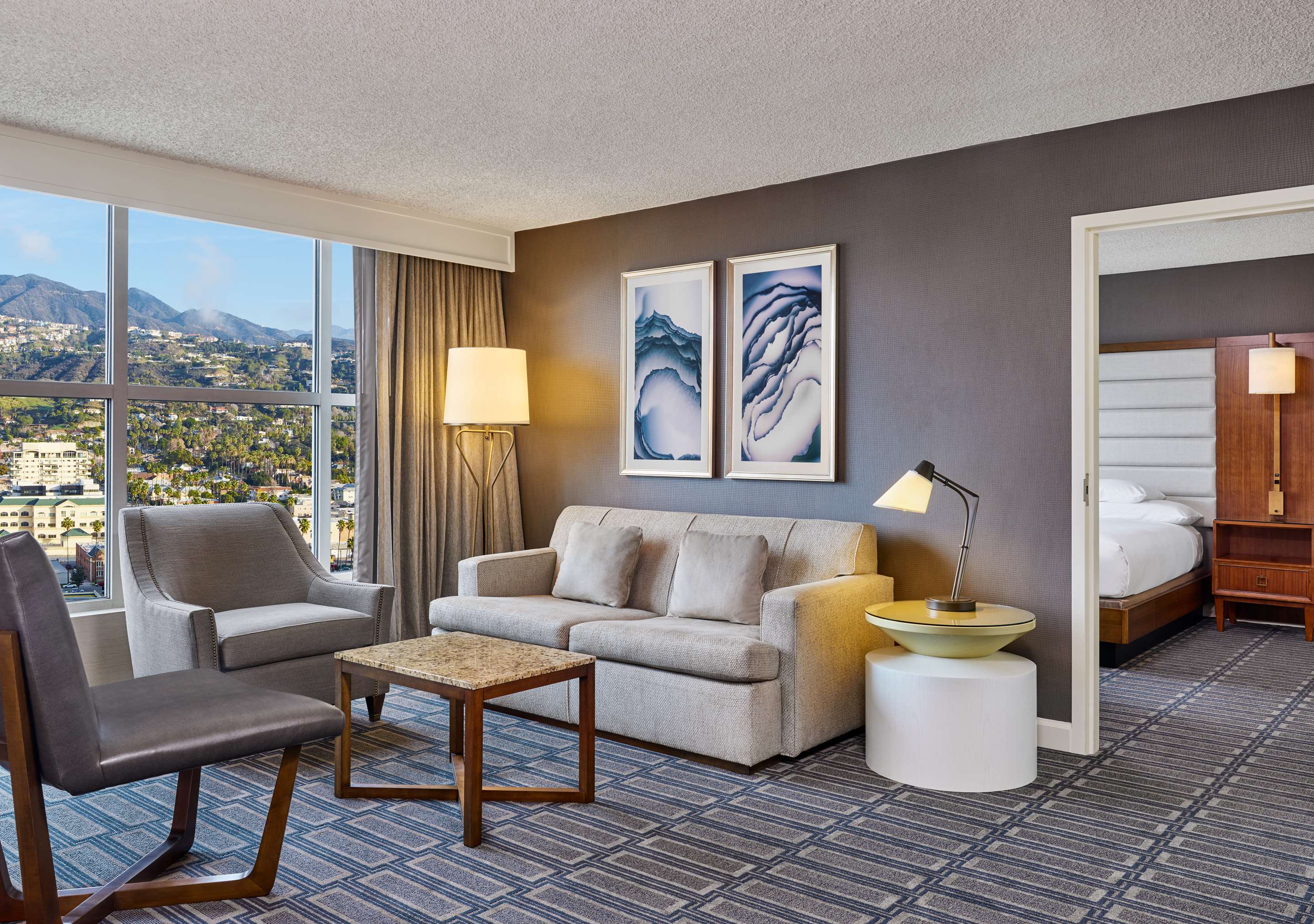 Guest room