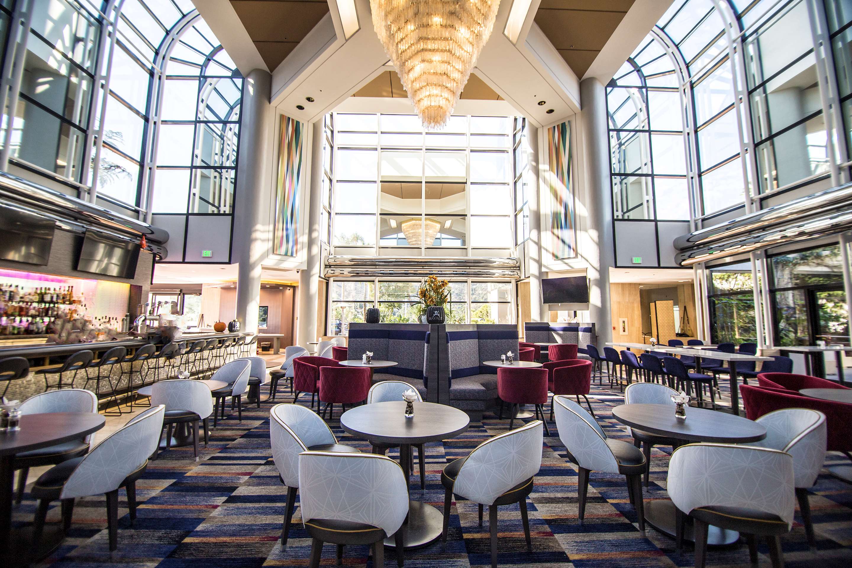 Lobby | Hilton Los Angeles/Universal City