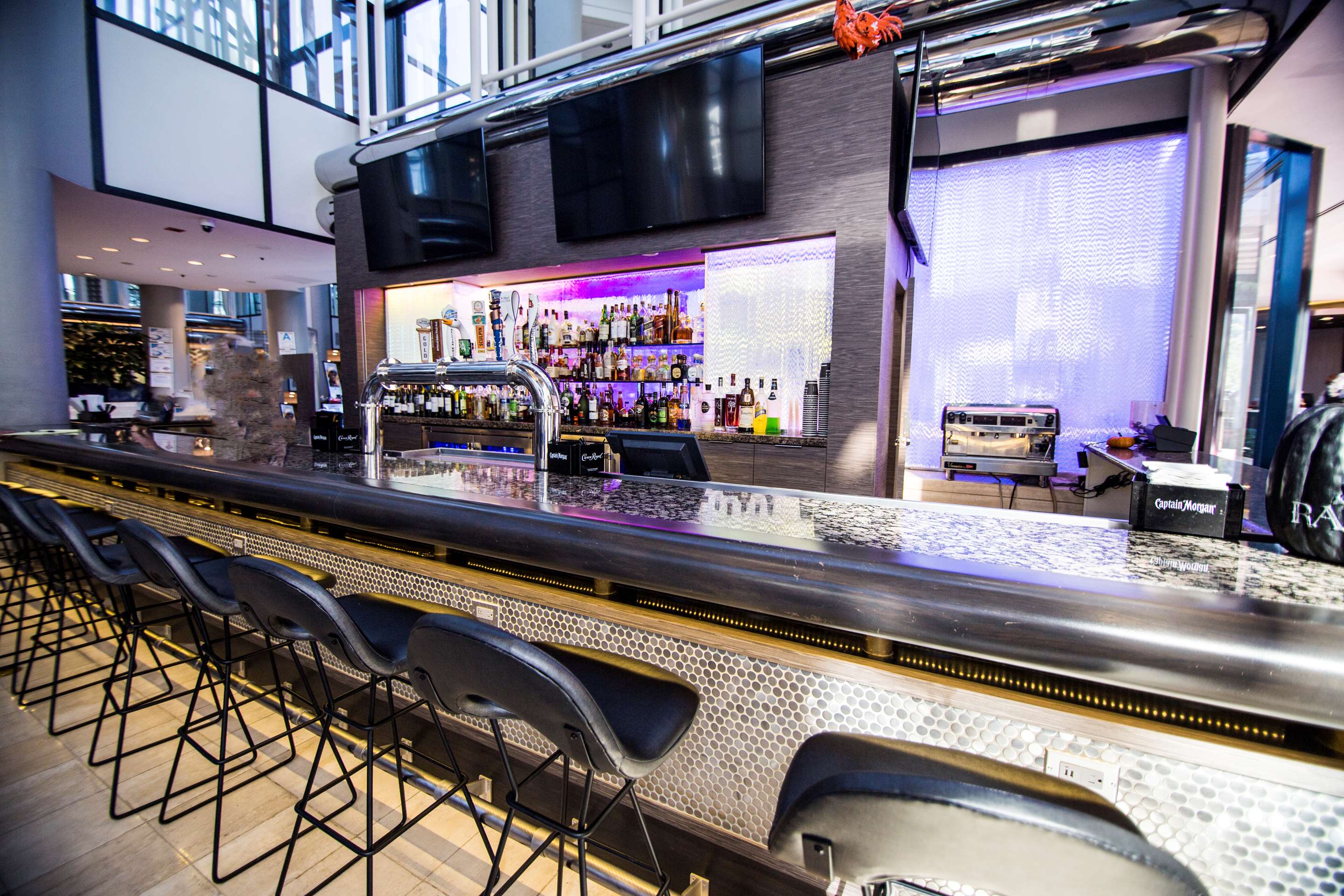 BarLounge | Hilton Los Angeles/Universal City