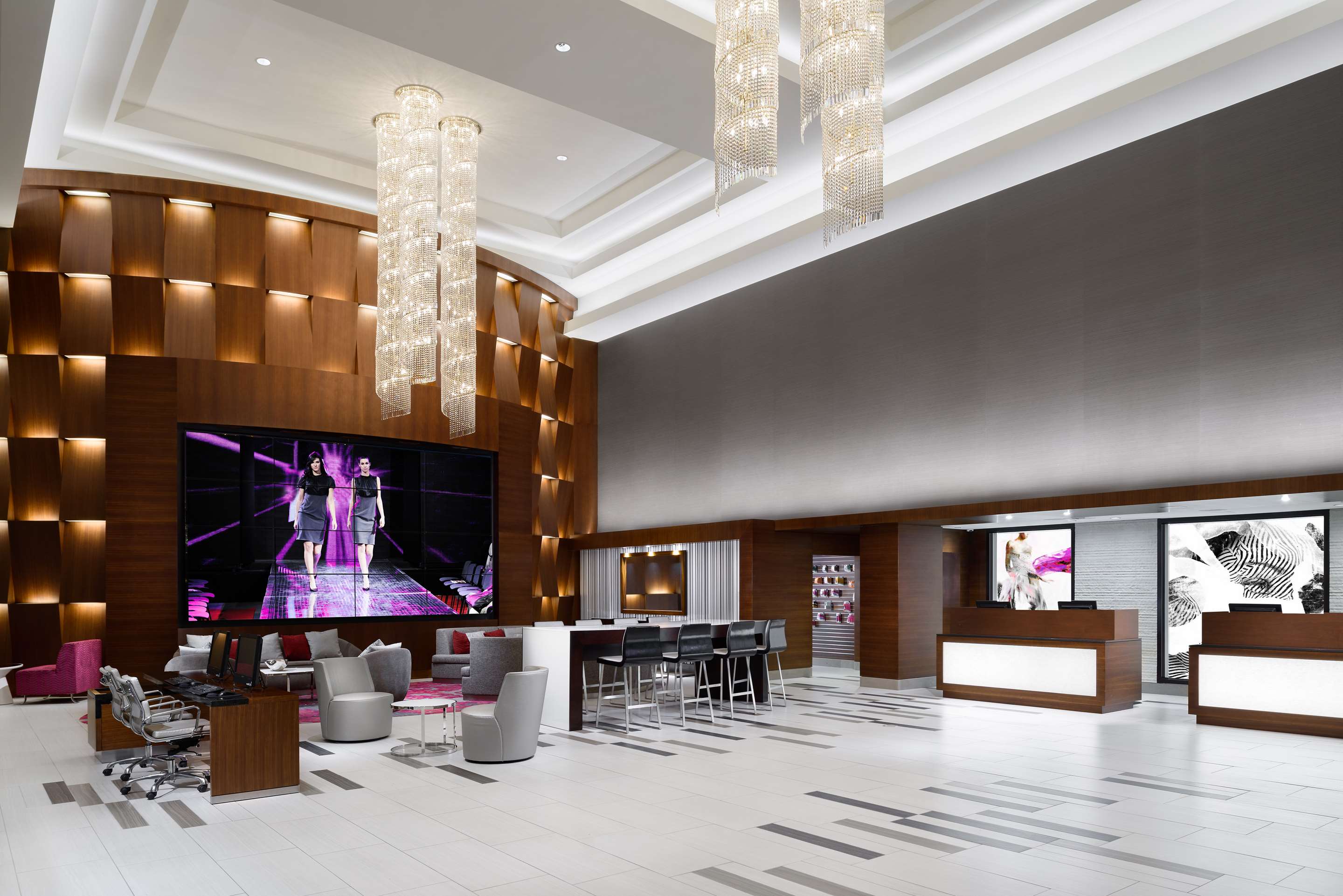 Reception | Hilton Woodland Hills / Los Angeles