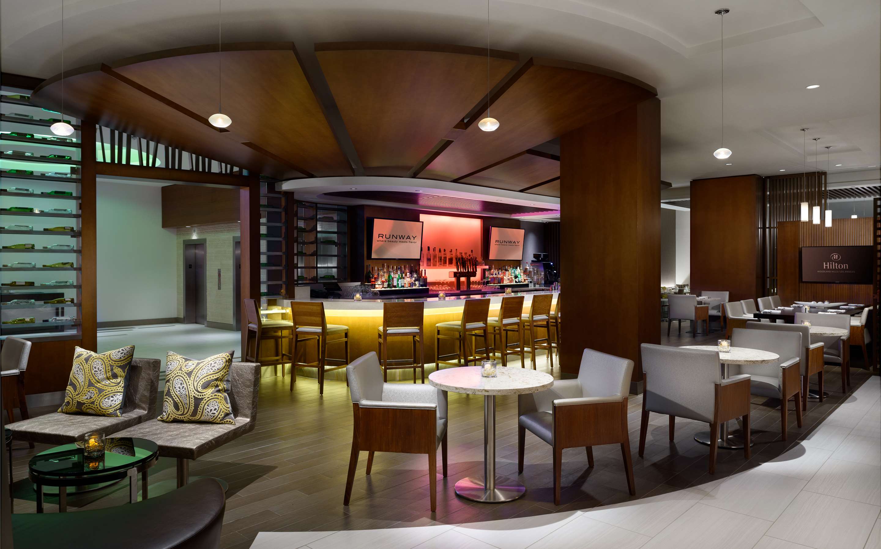 Restaurant | Hilton Woodland Hills / Los Angeles