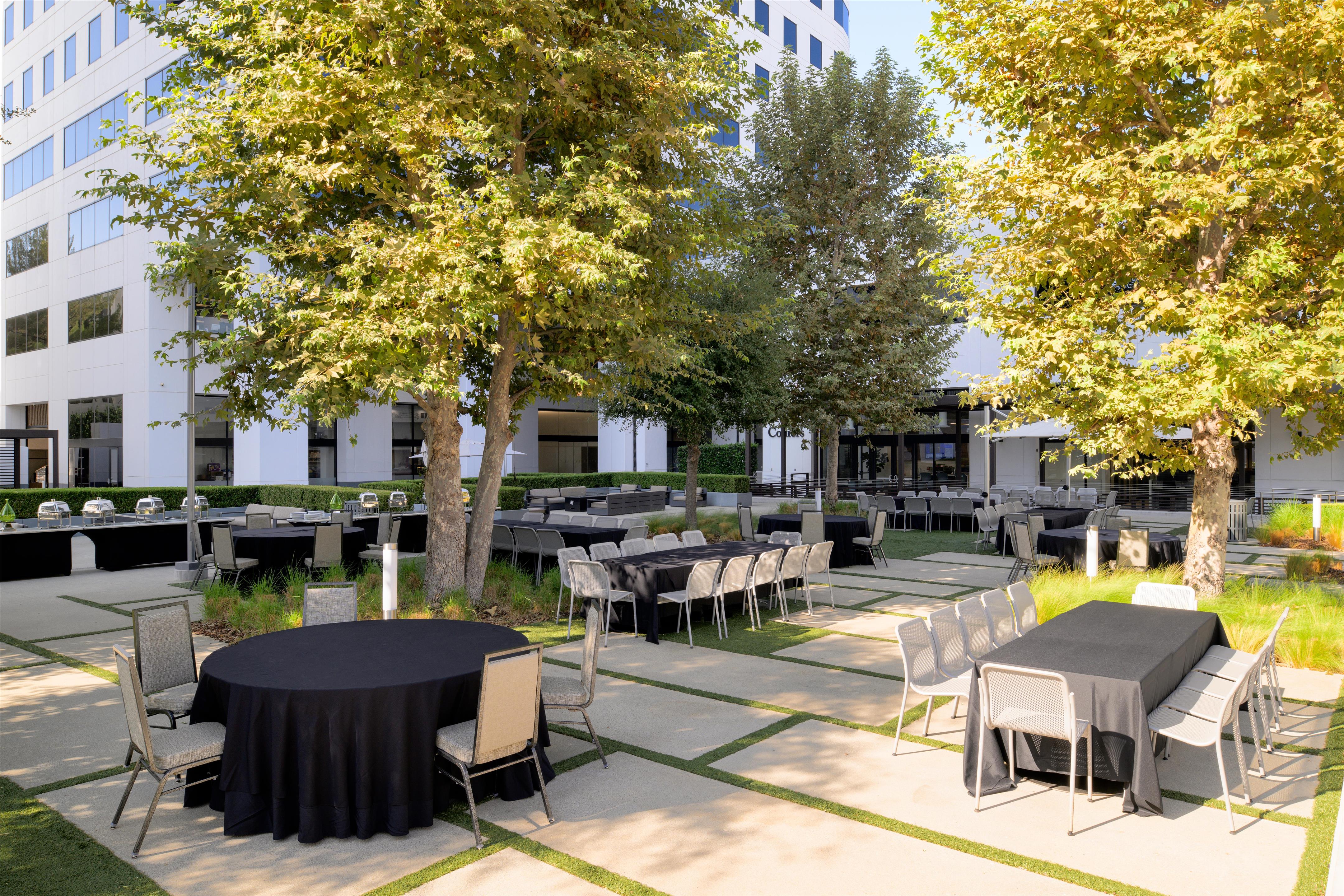 Meeting Room | Hilton Woodland Hills / Los Angeles