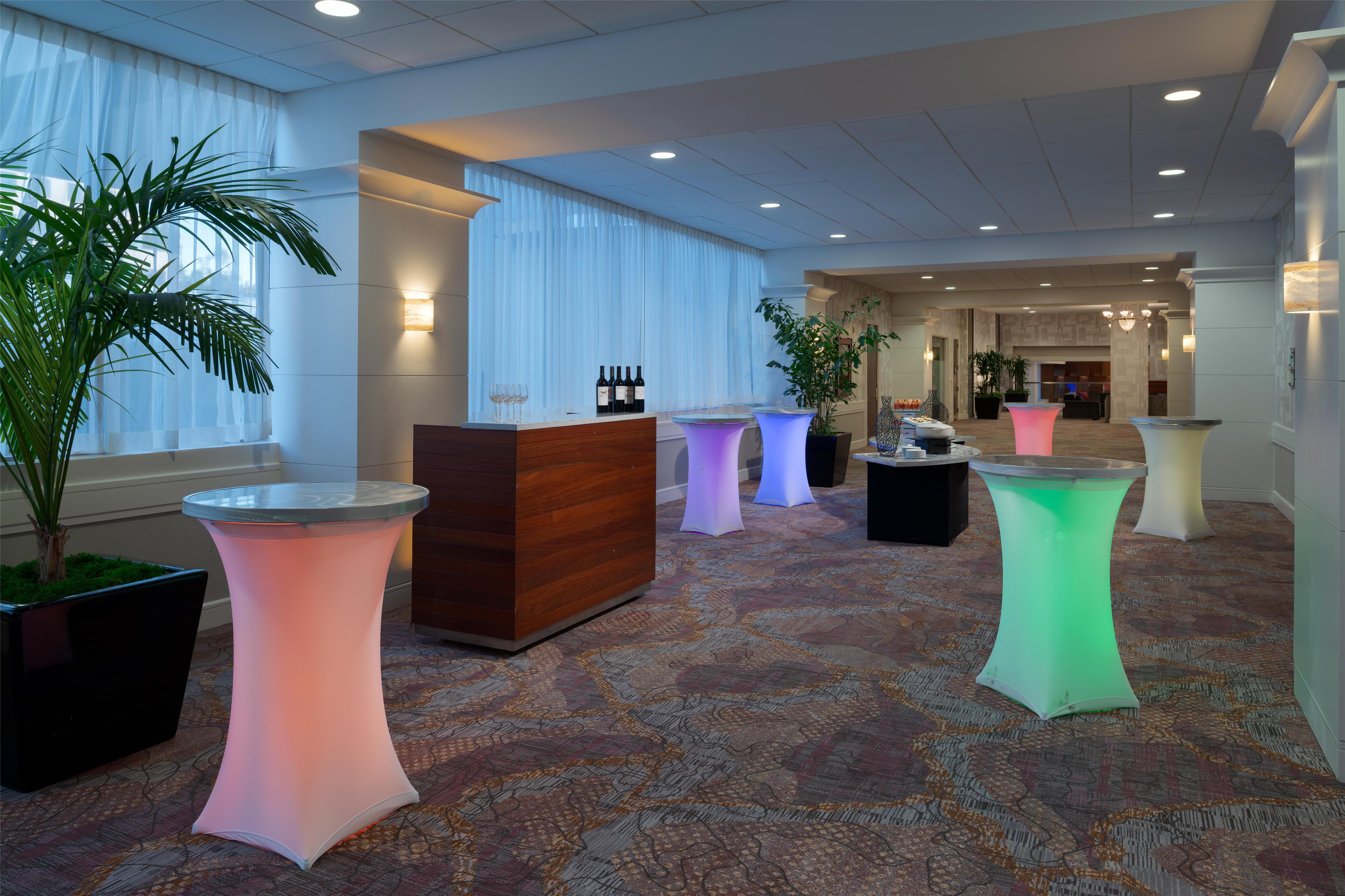 Meeting Room | Hilton Woodland Hills / Los Angeles