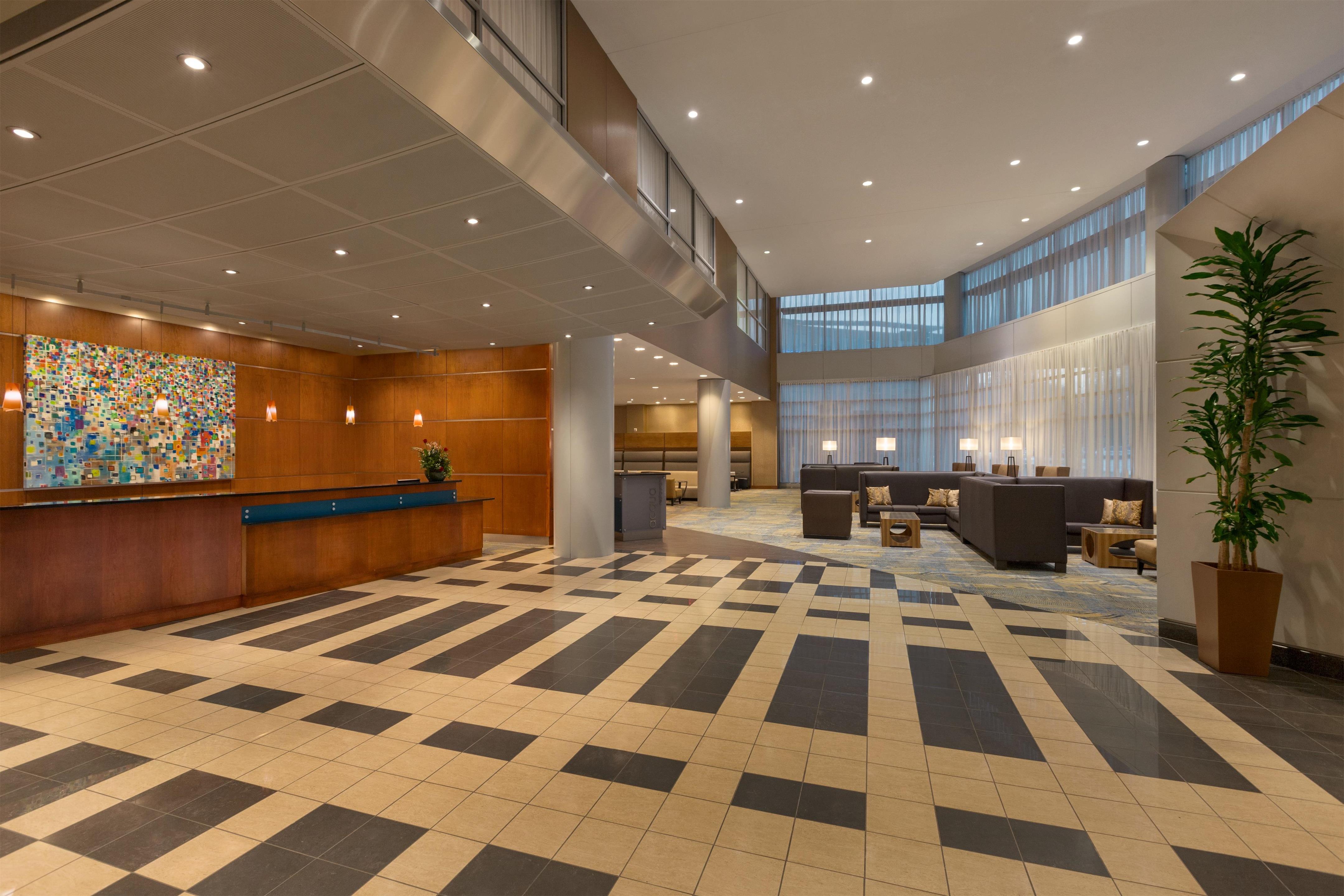Reception | Hilton Baltimore BWI Airport