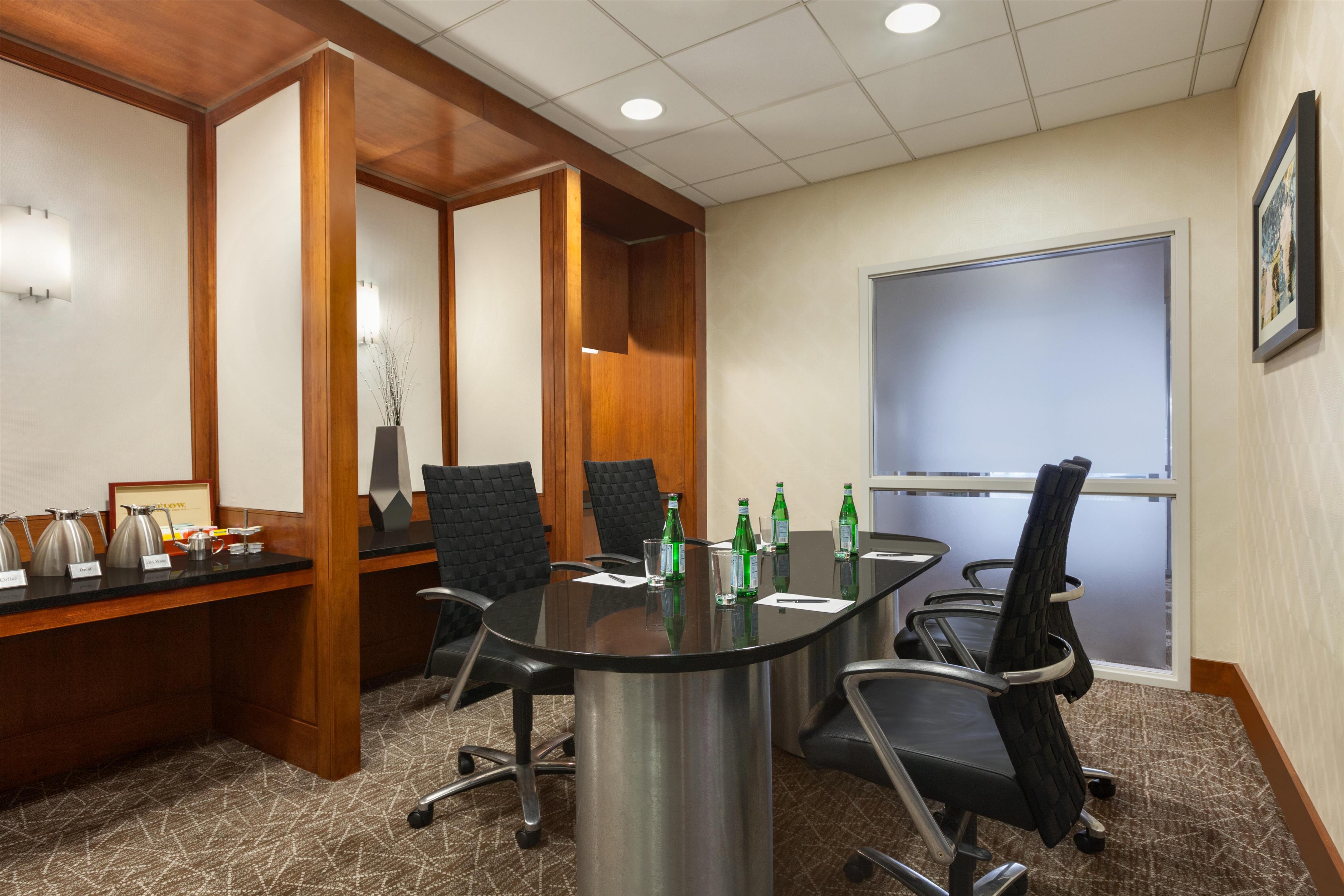Meeting Room | Hilton Baltimore BWI Airport