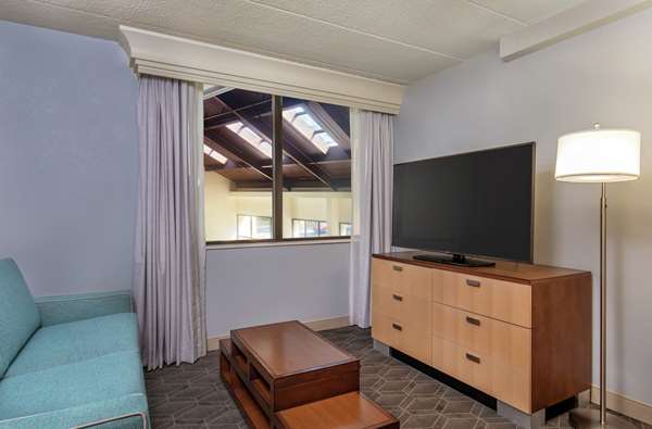  - DoubleTree by Hilton Hotel Columbia