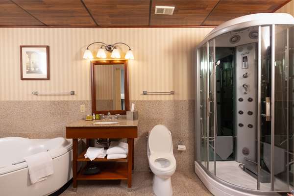  - Inn at the Colonnade Baltimore