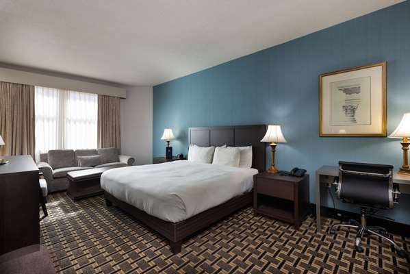  - Inn at the Colonnade Baltimore