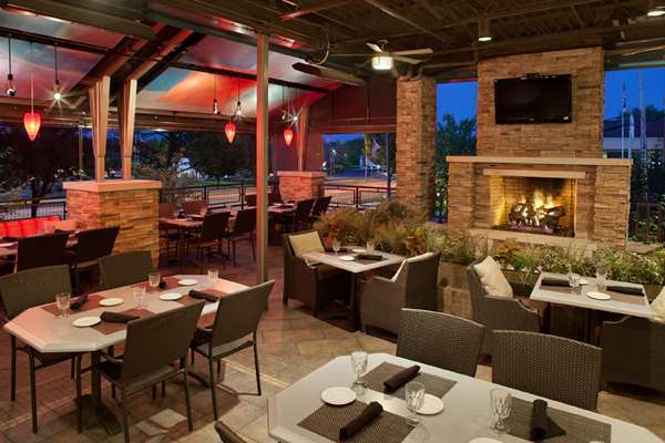 Restaurant - Hilton Hotel Fairlawn