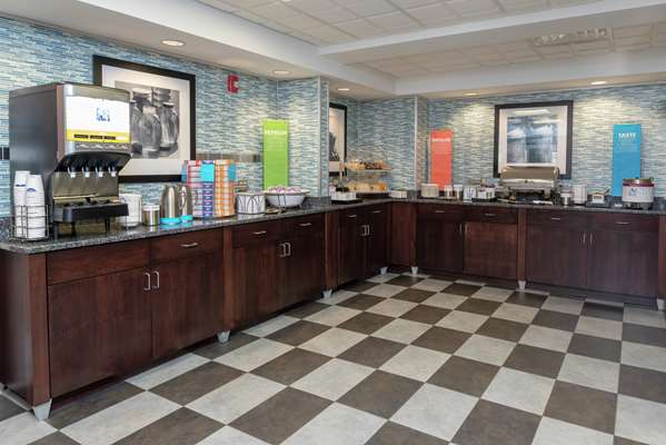 Restaurant - Hampton Inn Kent - I-76, Exit 33